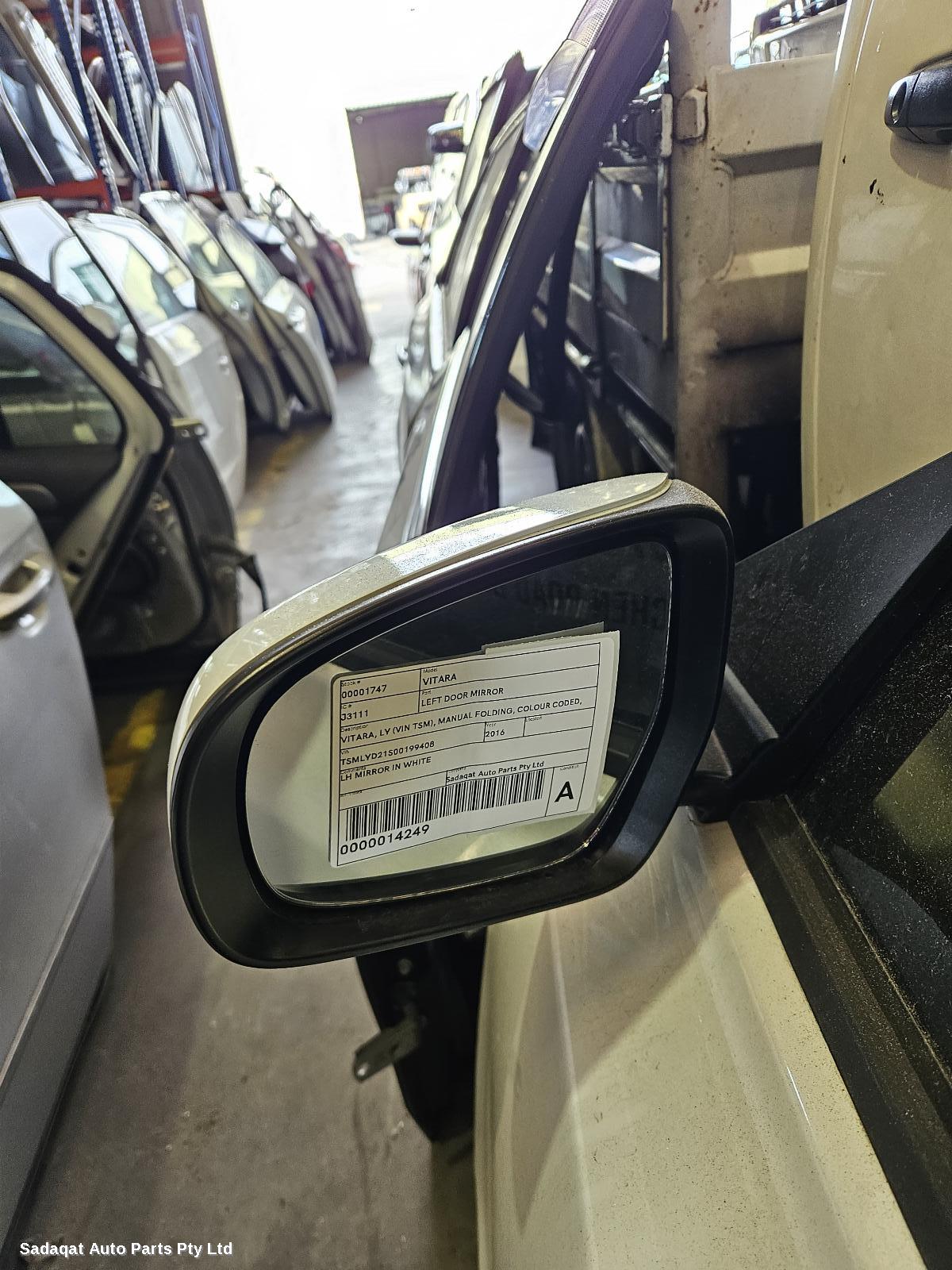 Suzuki Vitara Left Door Mirror