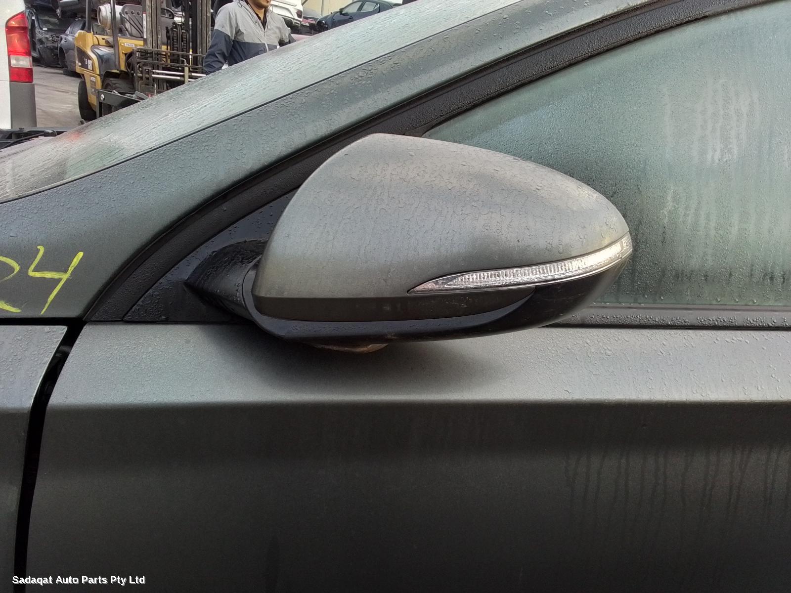 Hyundai I30 Right Door Mirror