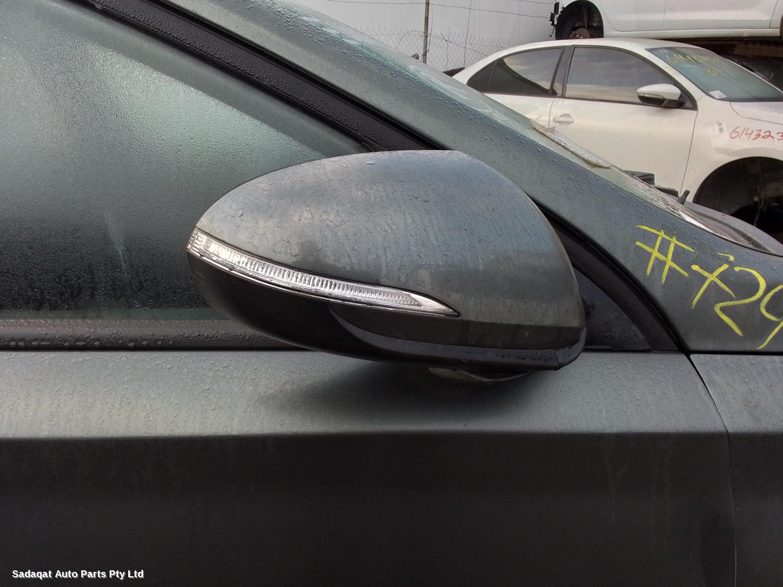 Hyundai I30 Right Door Mirror