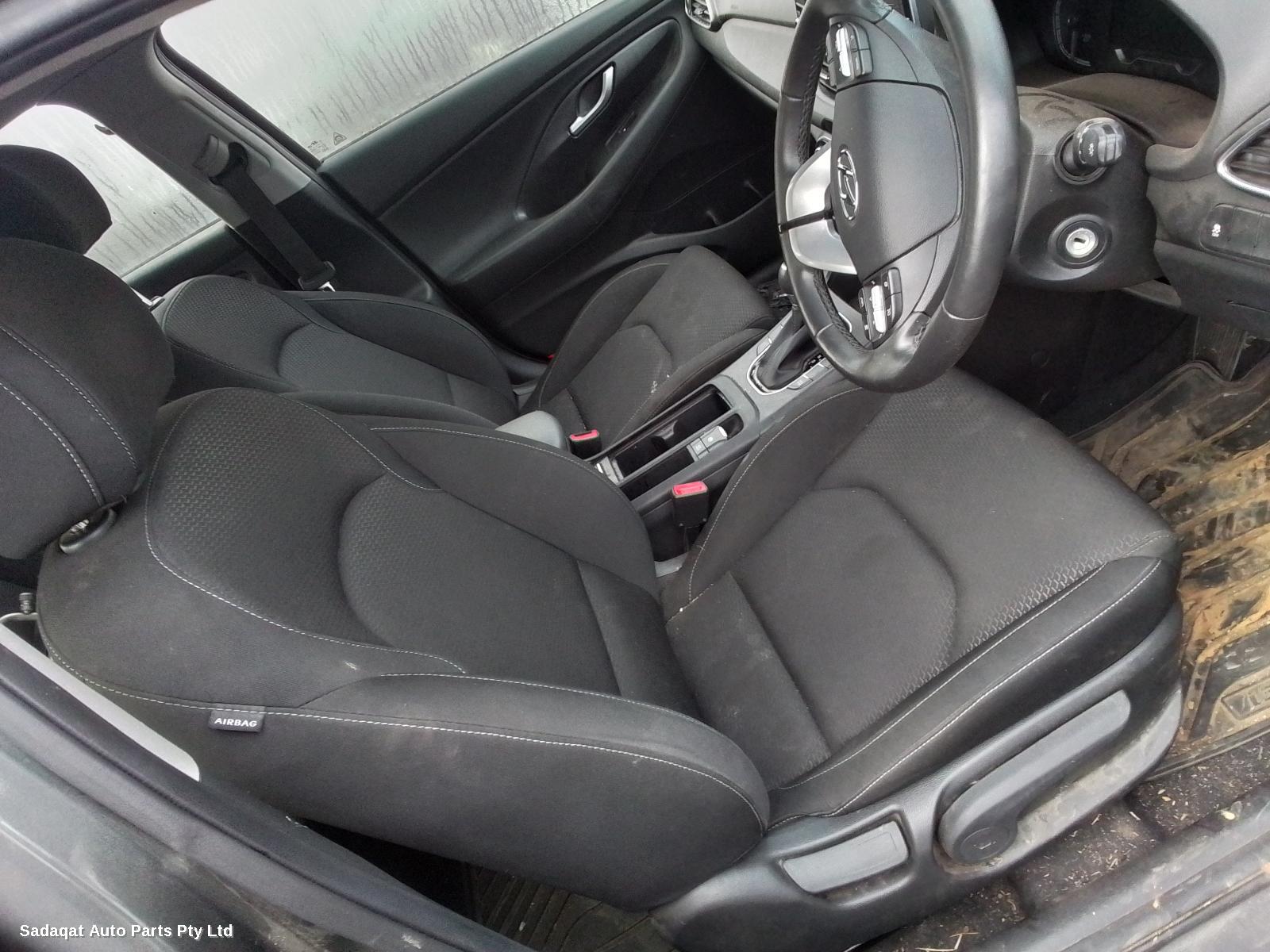 Hyundai I30 Right Door Mirror