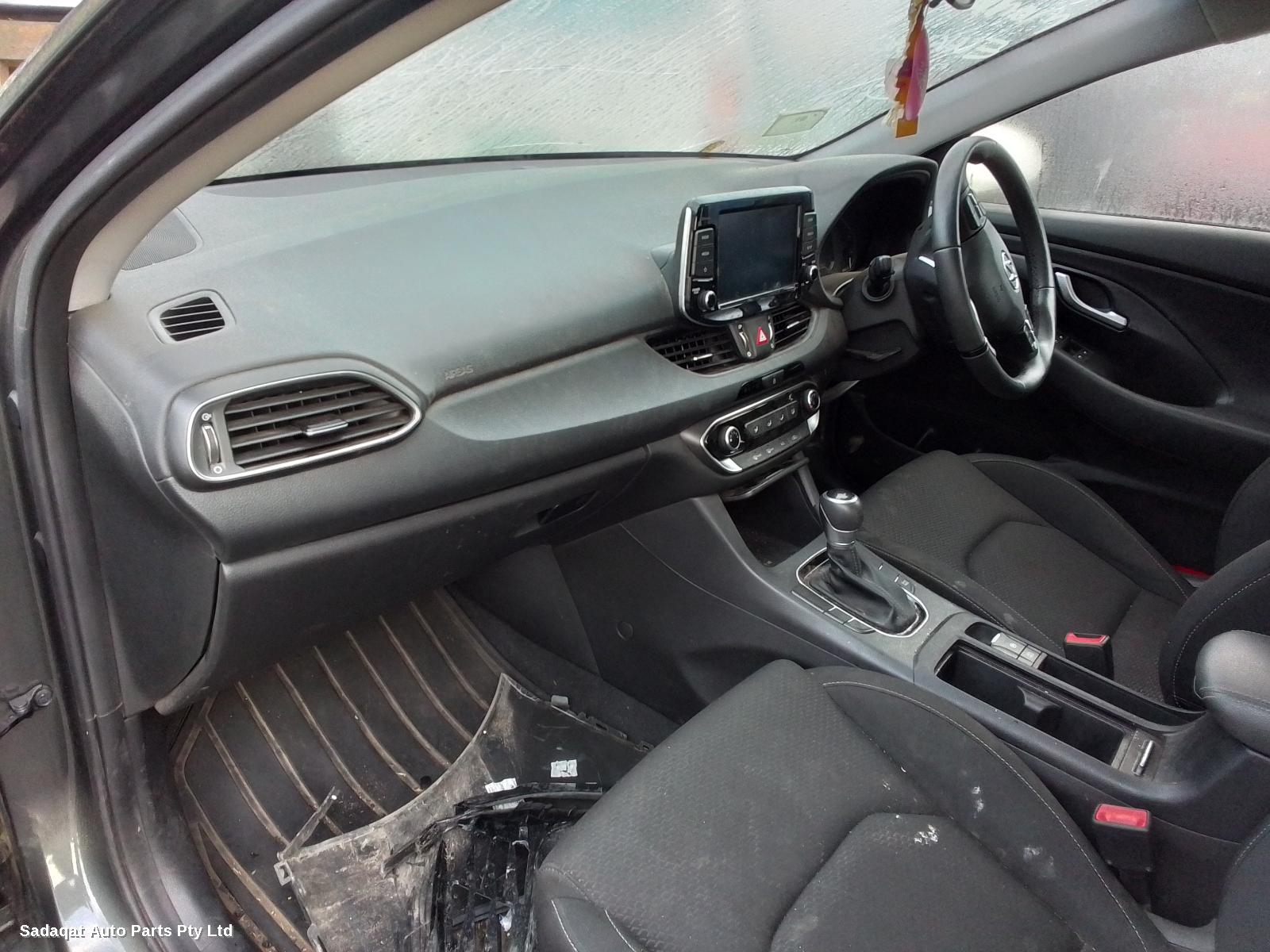 Hyundai I30 Right Door Mirror