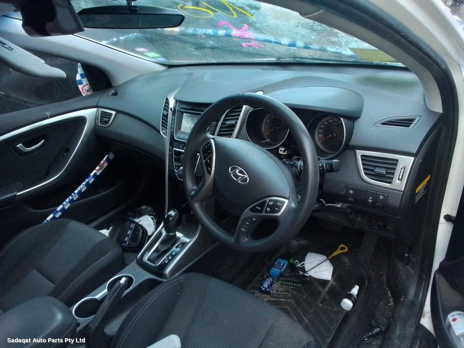 Hyundai I30 Rear Garnish