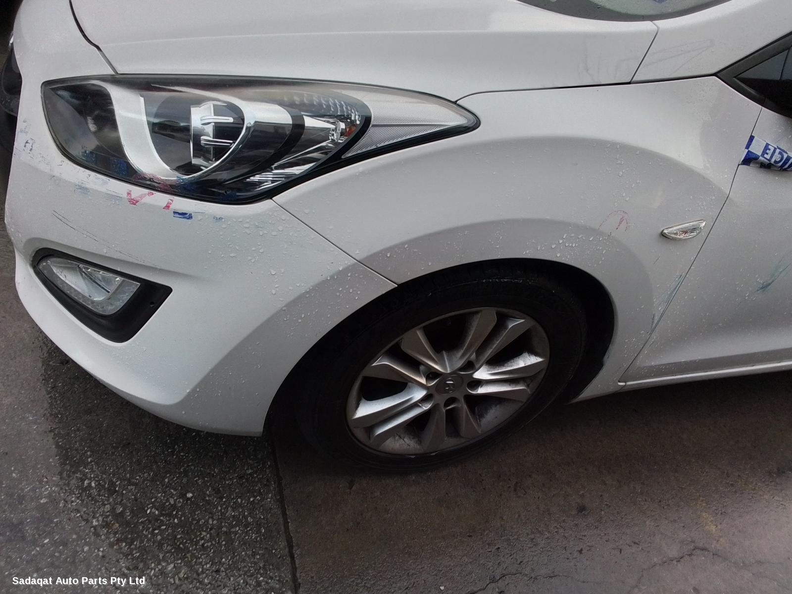 Hyundai I30 Rear Garnish