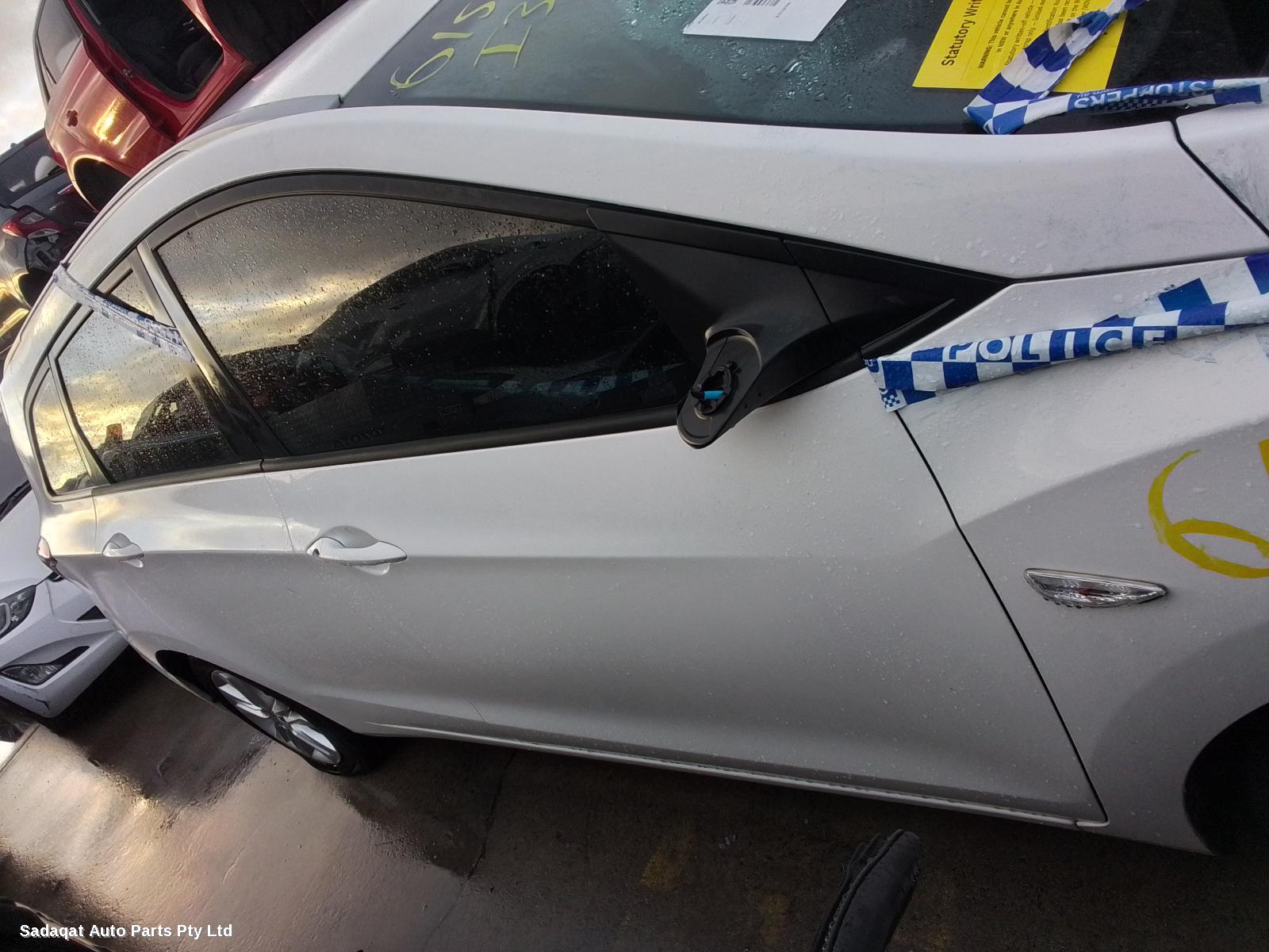 Hyundai I30 Rear Garnish