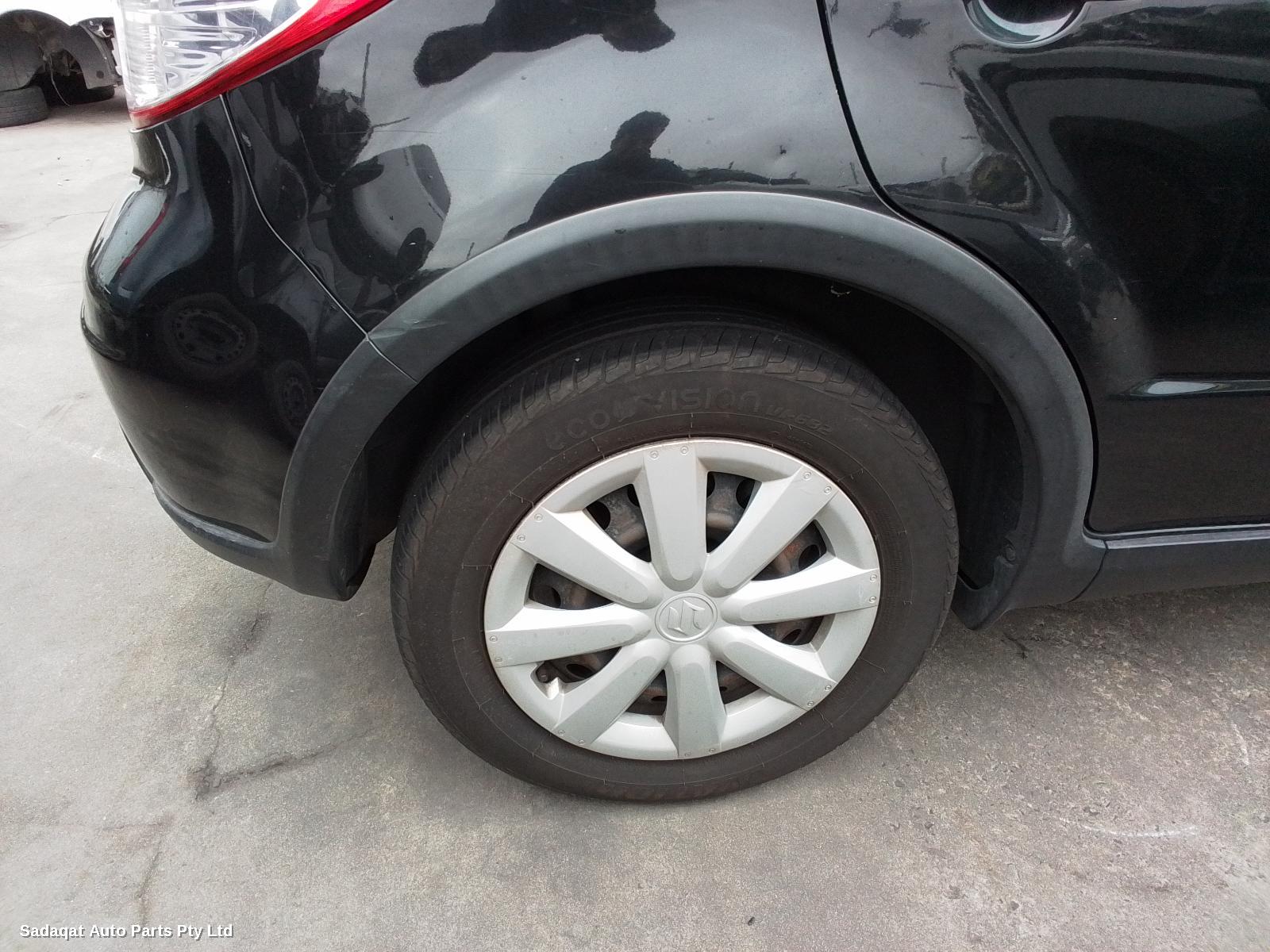 Suzuki Sx4 Left Taillight