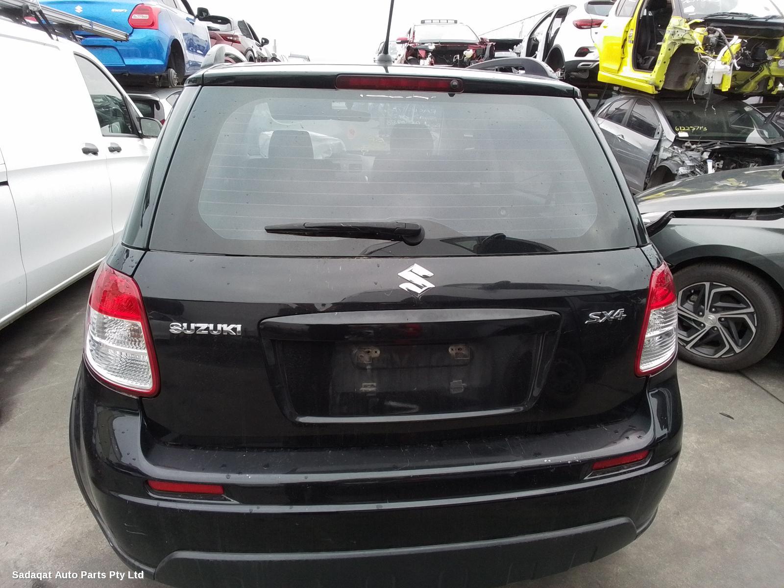 Suzuki Sx4 Left Taillight