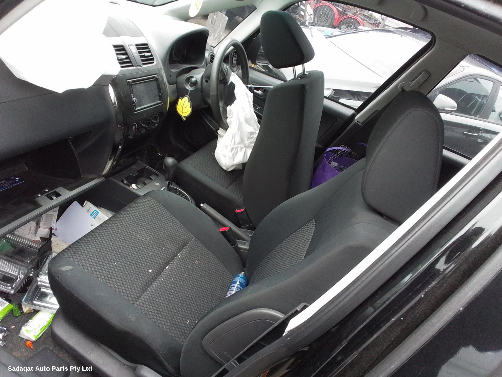 Suzuki Sx4 Left Taillight