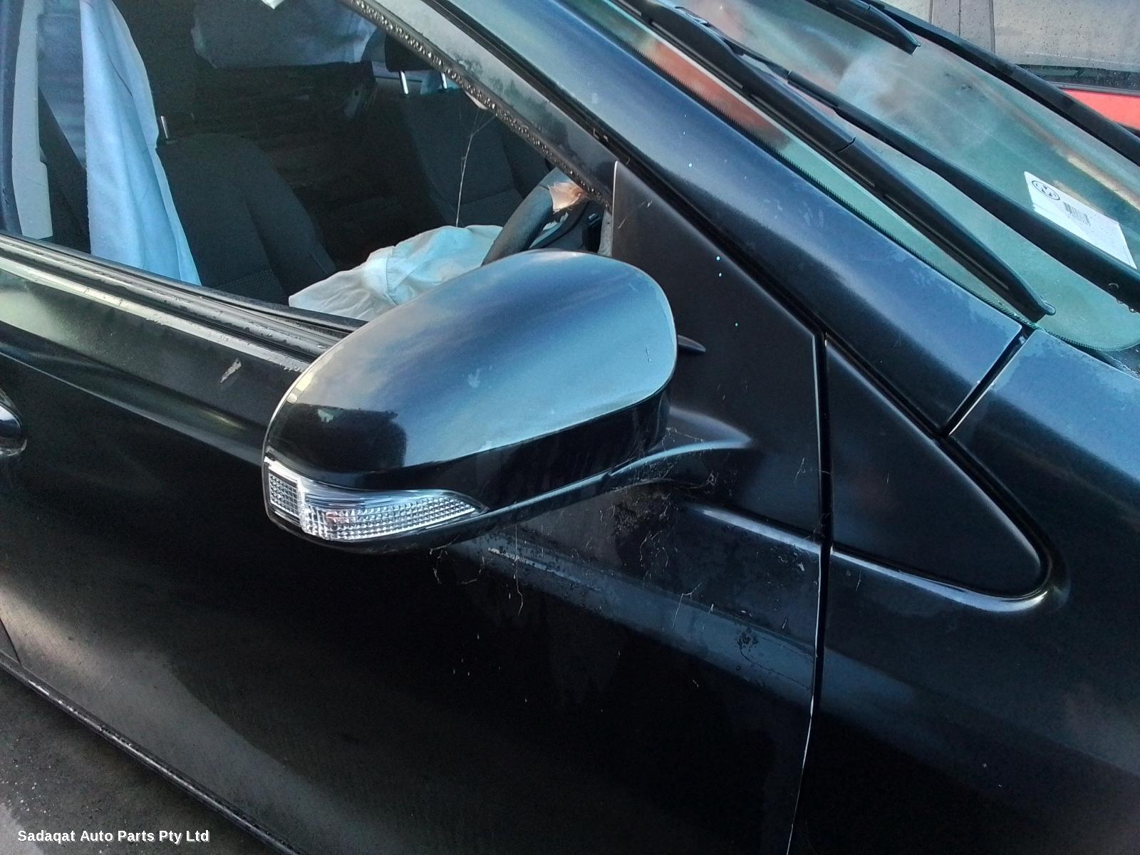 Toyota Corolla Left Taillight