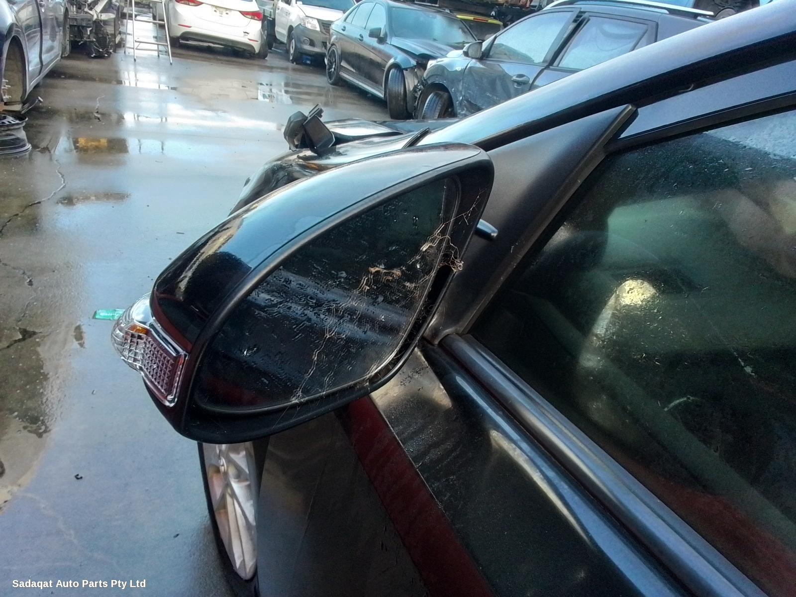 Toyota Corolla Left Taillight