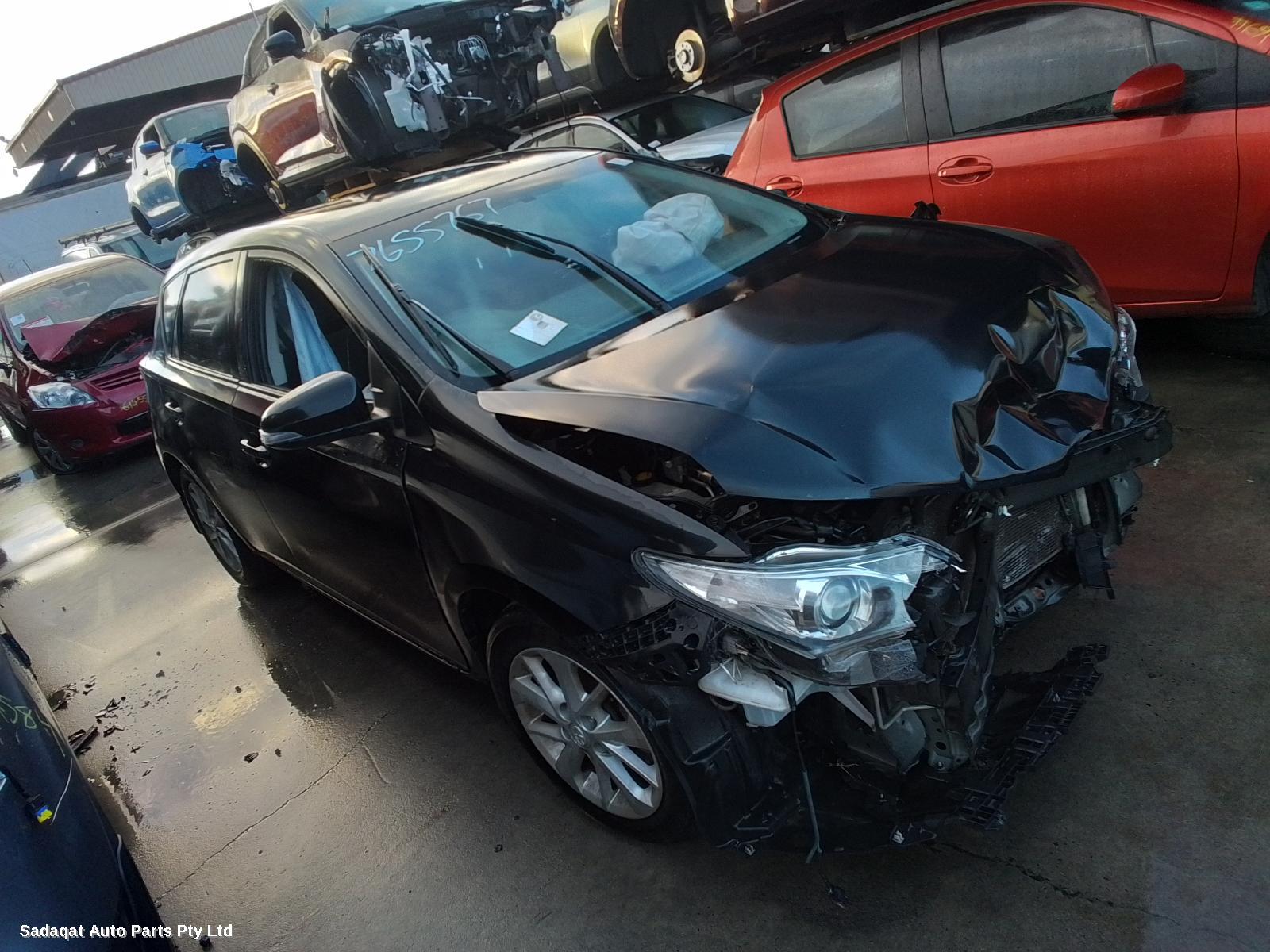 Toyota Corolla Left Taillight