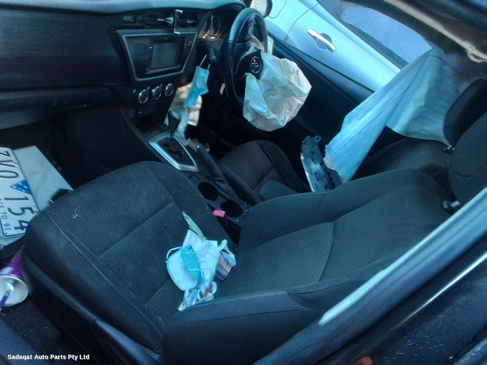 Toyota Corolla Left Taillight