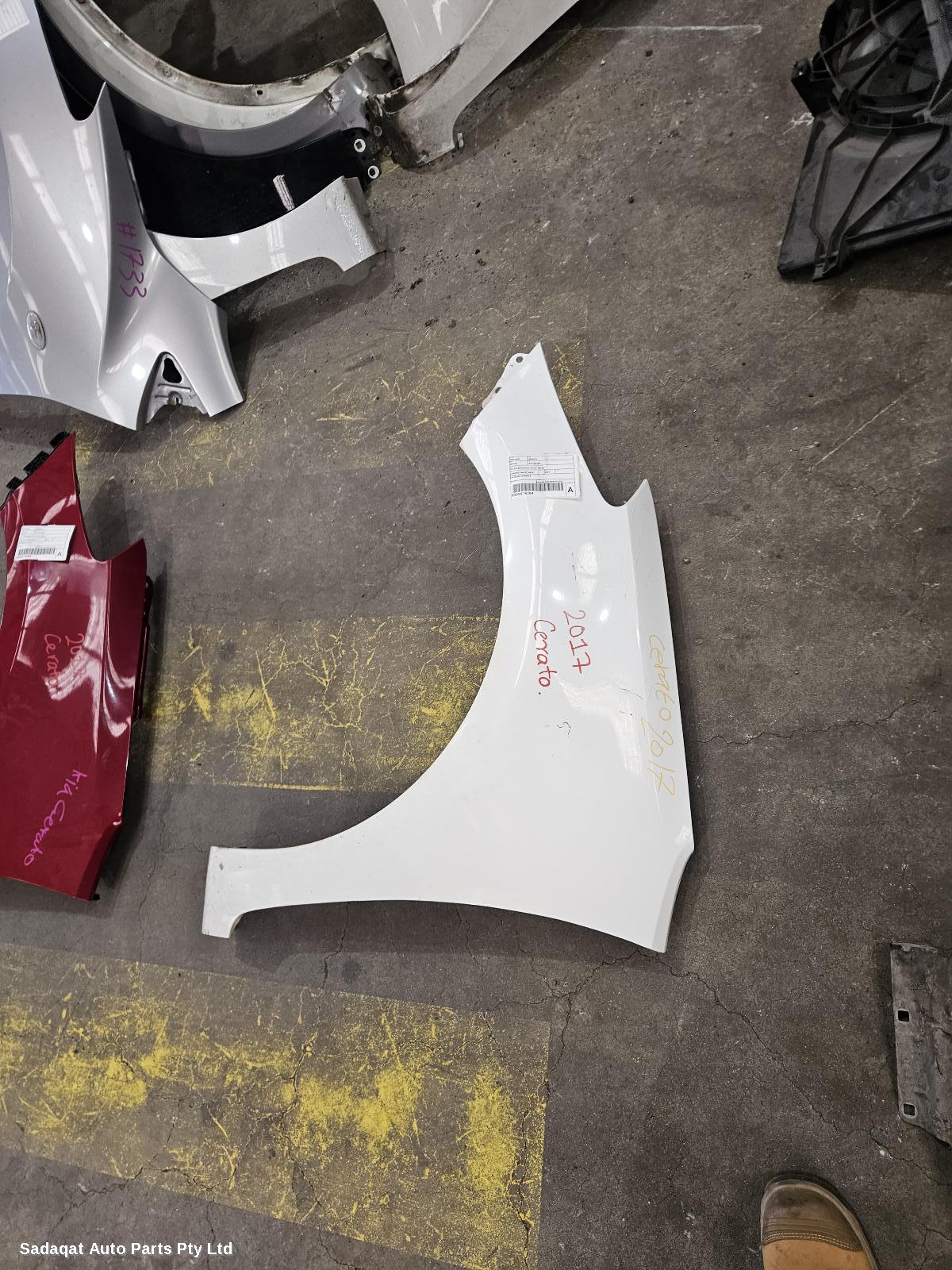 Kia Cerato Left Guard