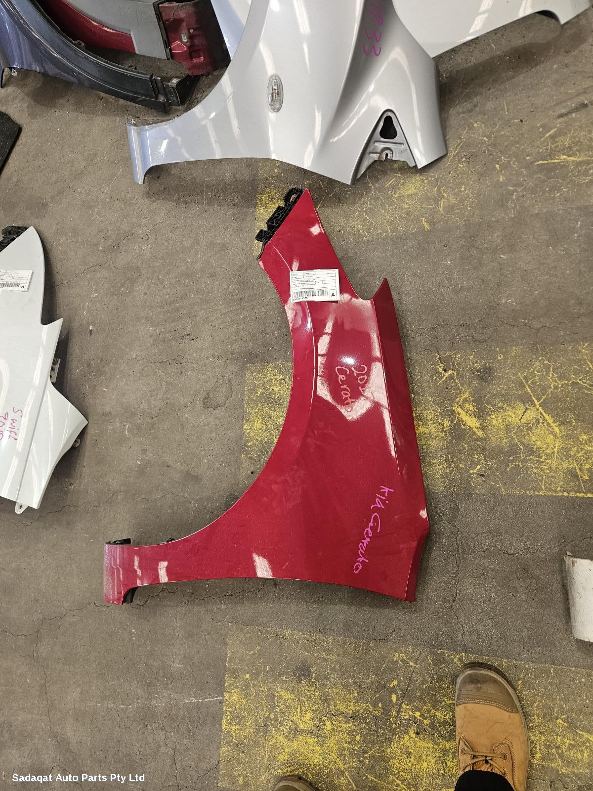 Kia Cerato Left Guard