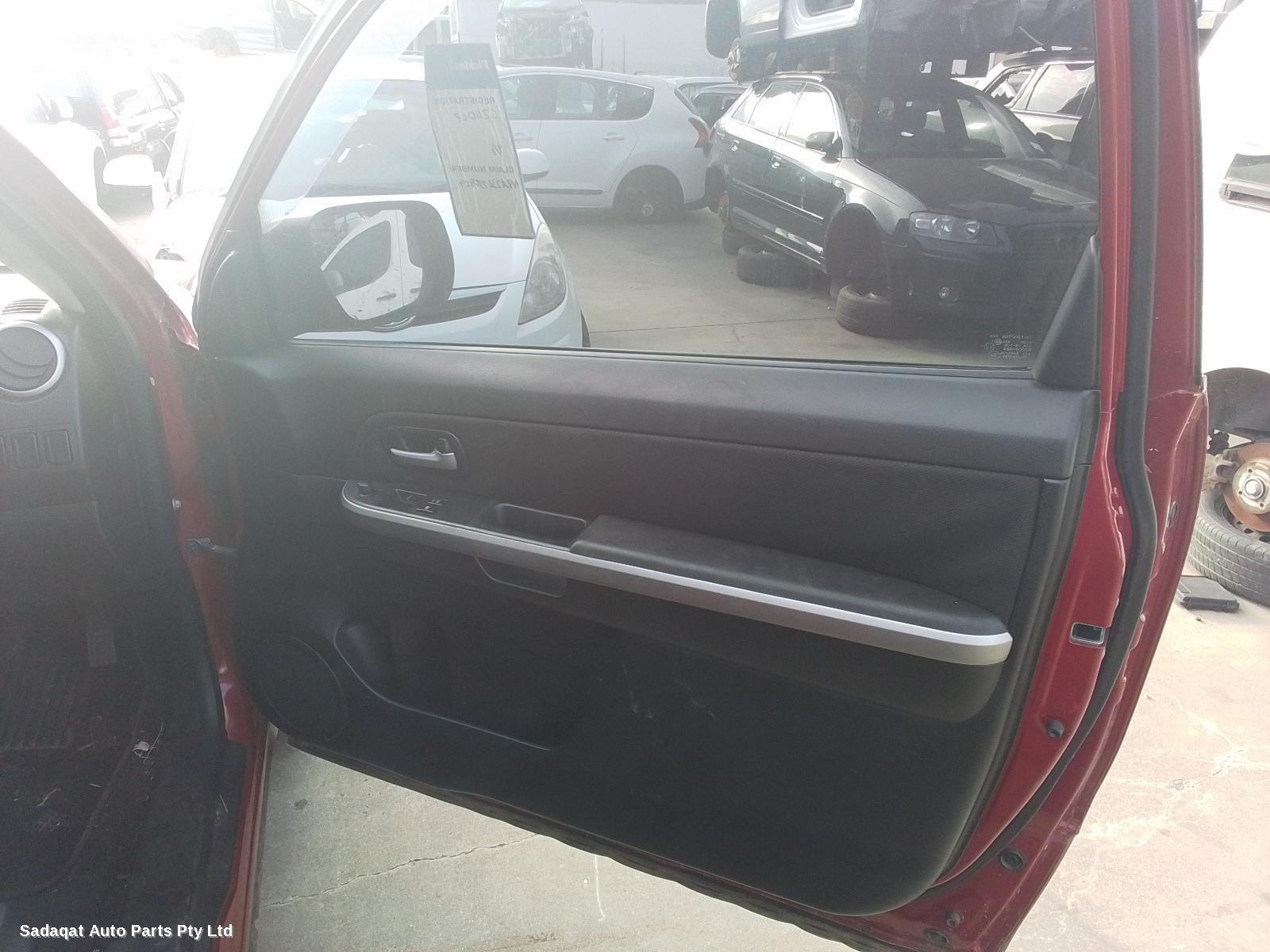 Suzuki Vitara Left Taillight