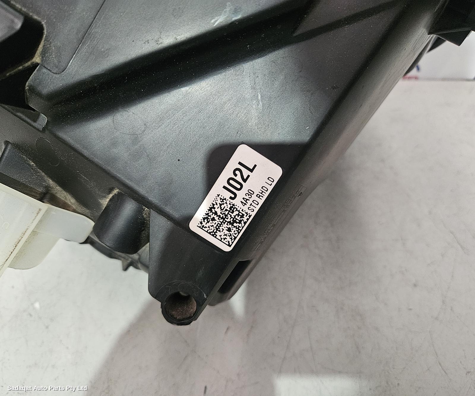 Hyundai Tucson Left Headlamp