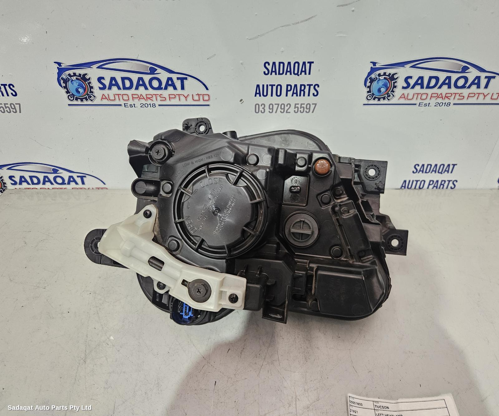 Hyundai Tucson Left Headlamp