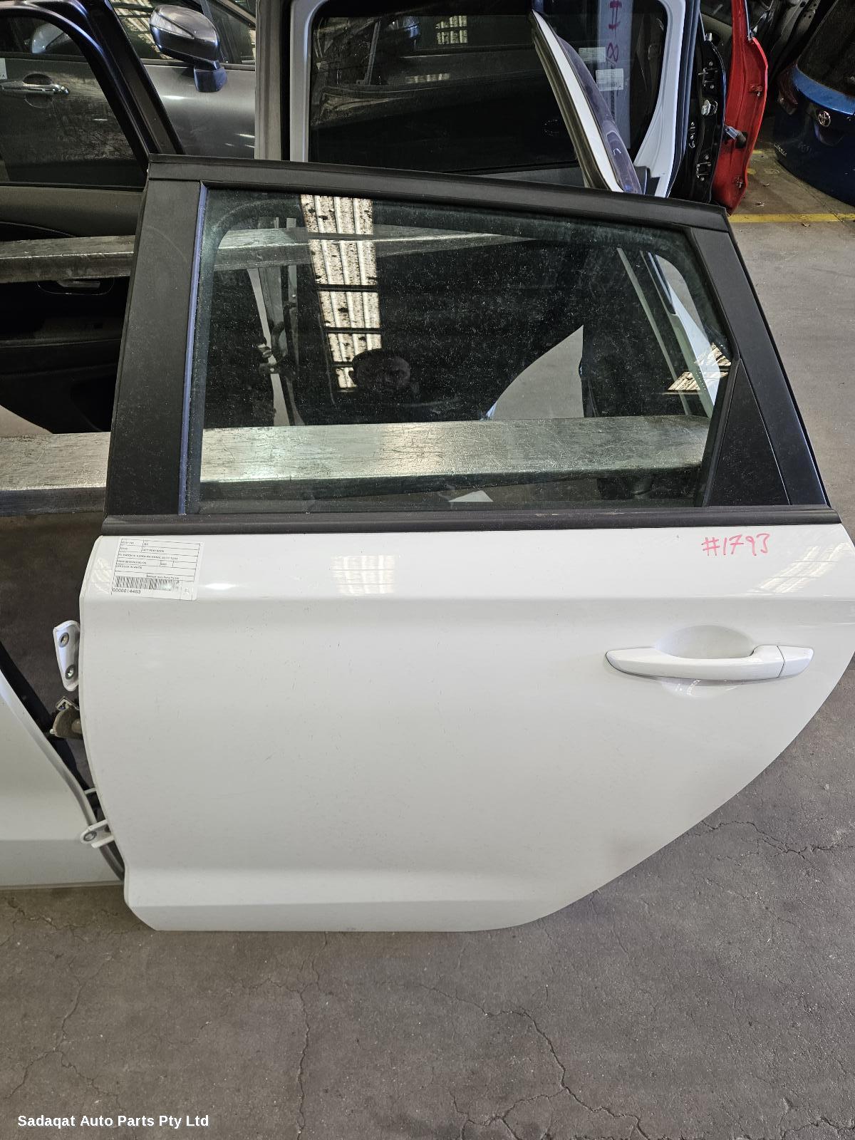 Hyundai I30 Left Rear Door/sliding