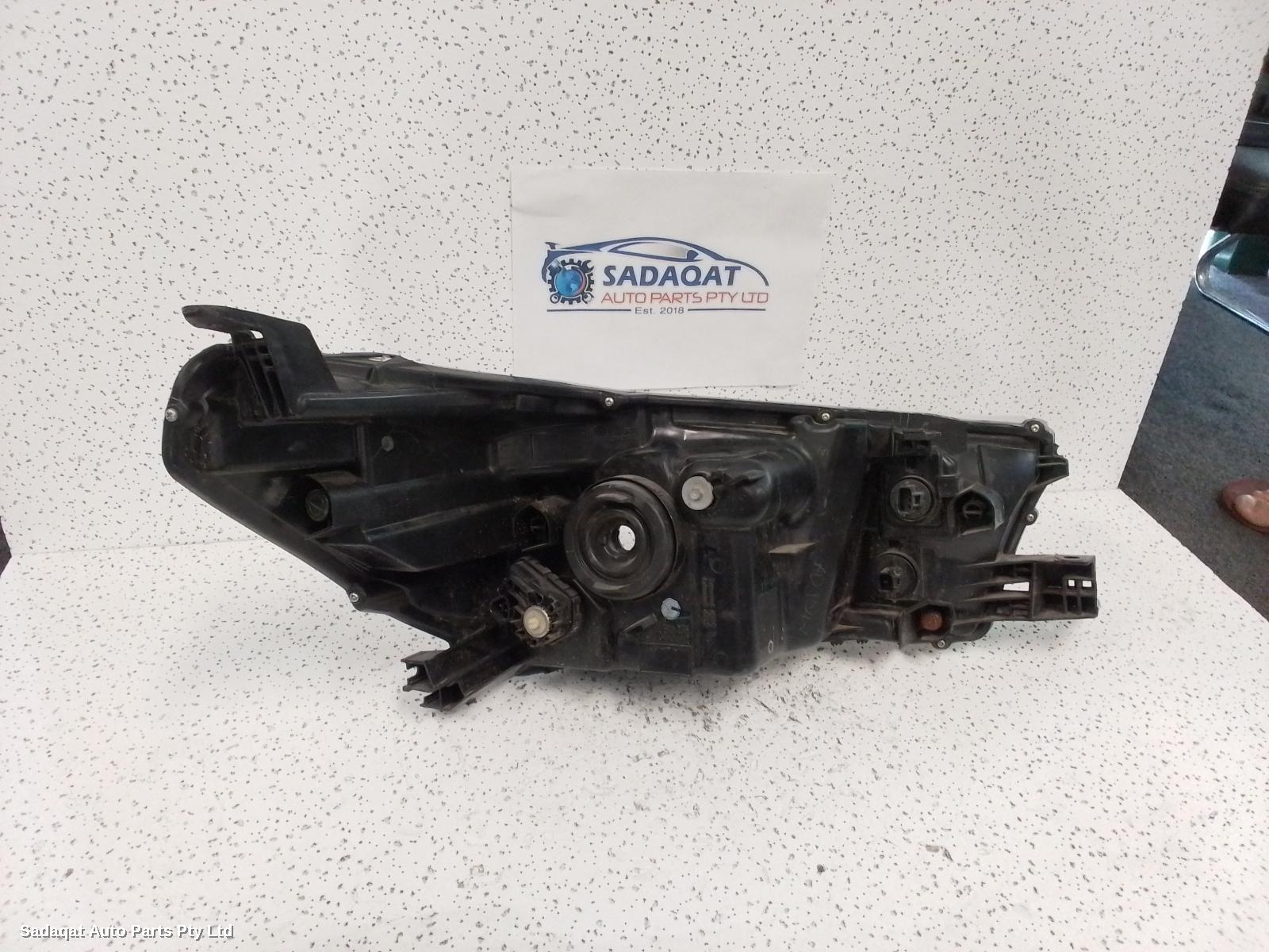 Toyota Hilux Left Headlamp