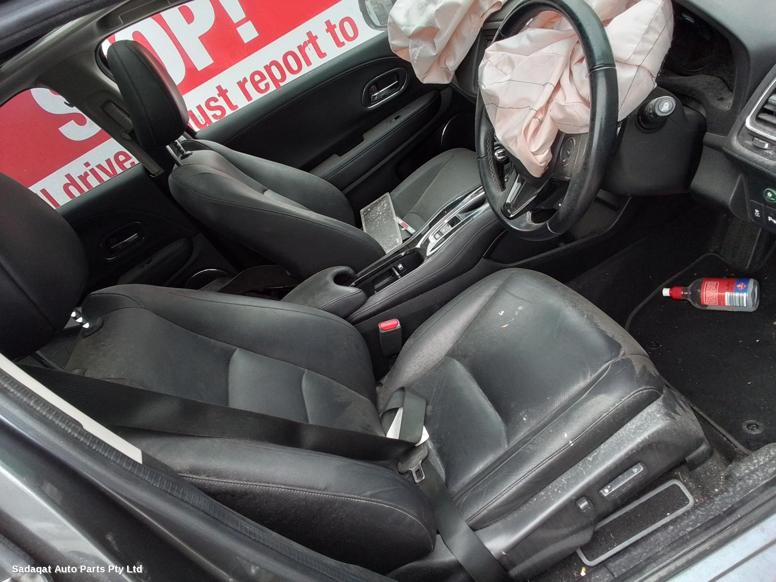 Honda Hrv Right Front Door