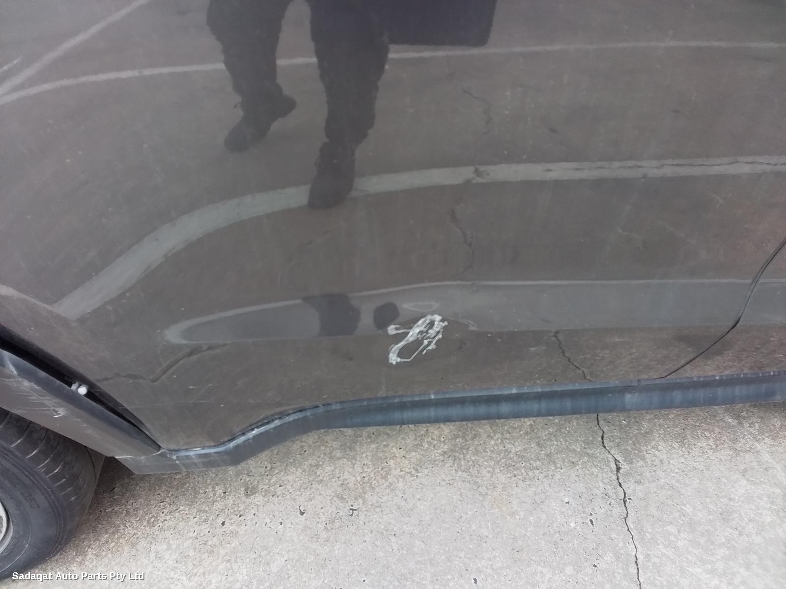 Honda Hrv Right Front Door