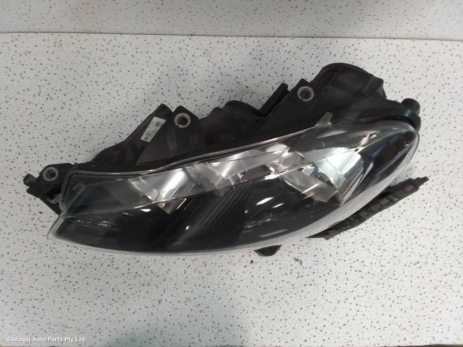 Volkswagen Golf Left Headlamp