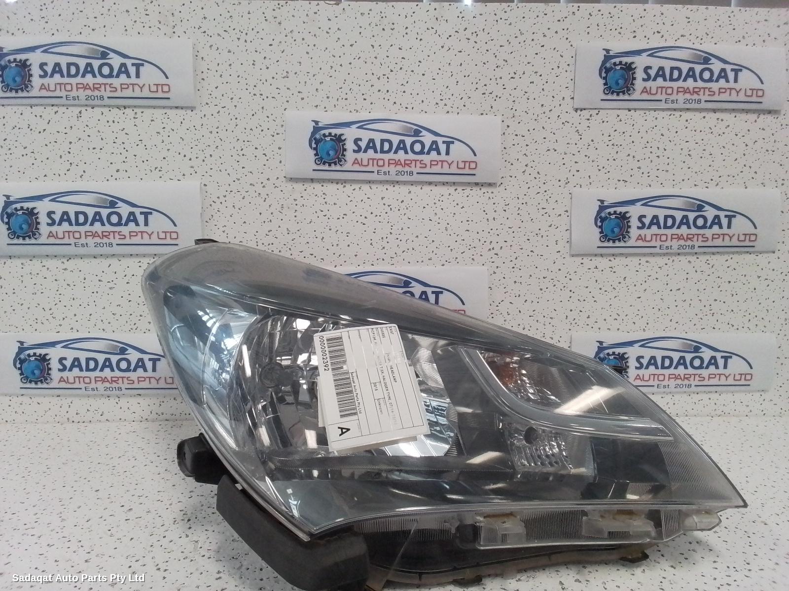 Toyota Yaris Right Headlamp