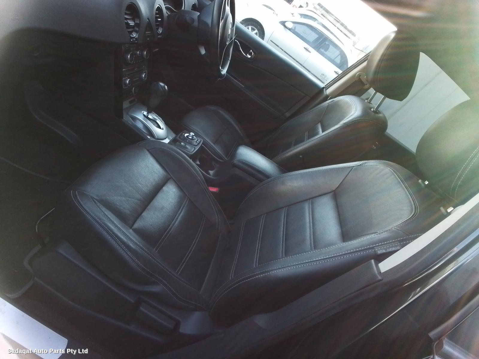 Renault Kaleos Left Door Mirror