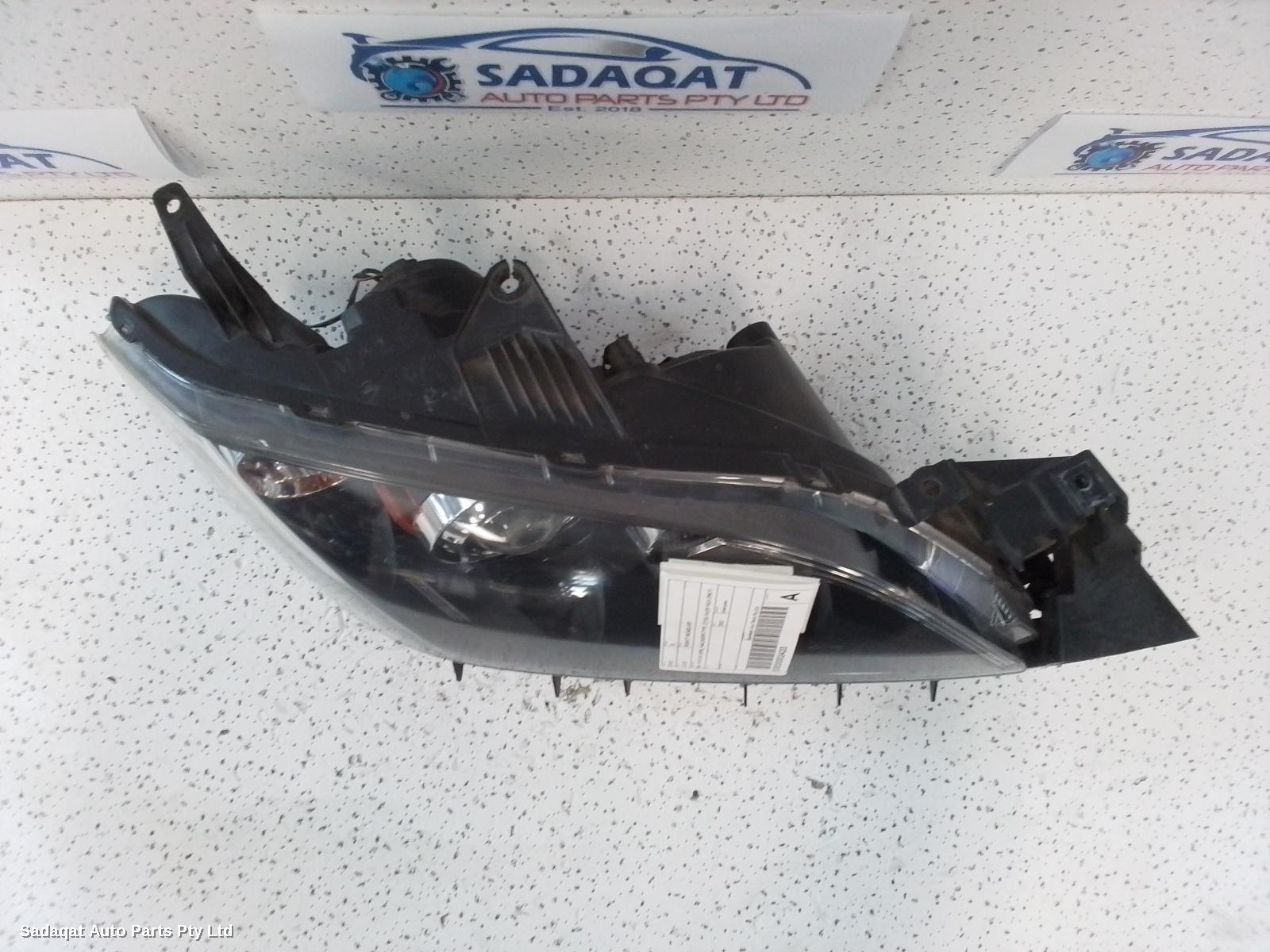 Mazda 3 Right Headlamp