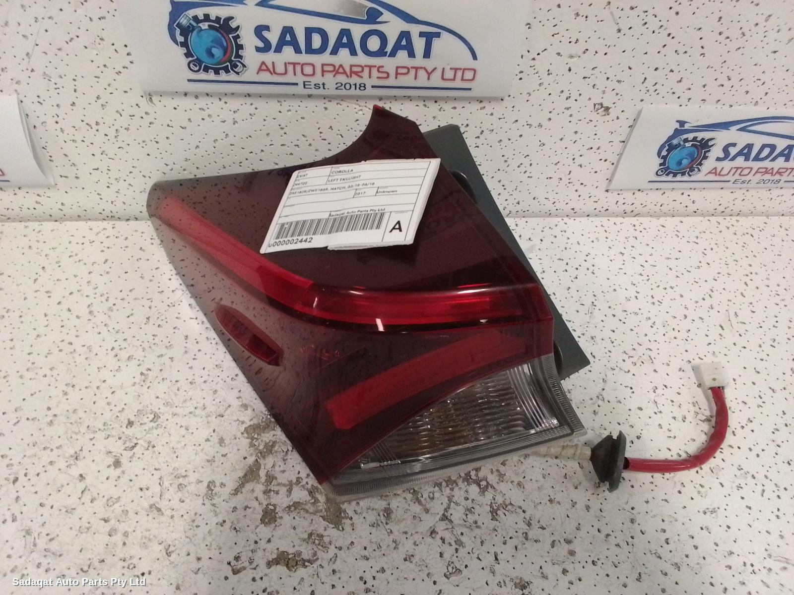 Toyota Corolla Left Taillight