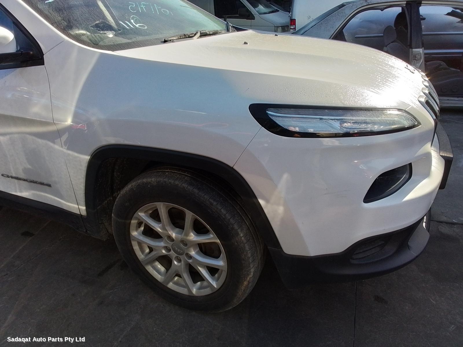 Jeep Cherokee Left Rear Hub Assembly