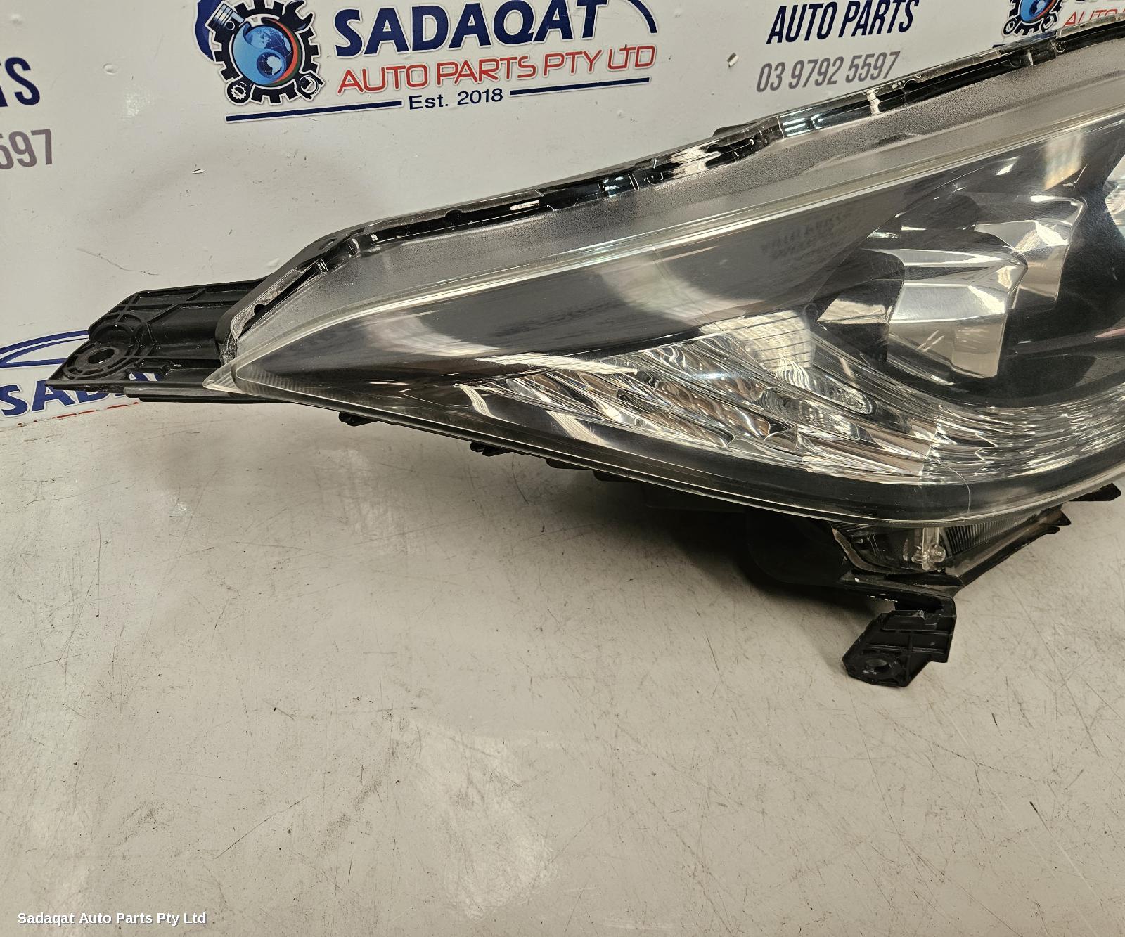 Honda Hrv Right Headlamp