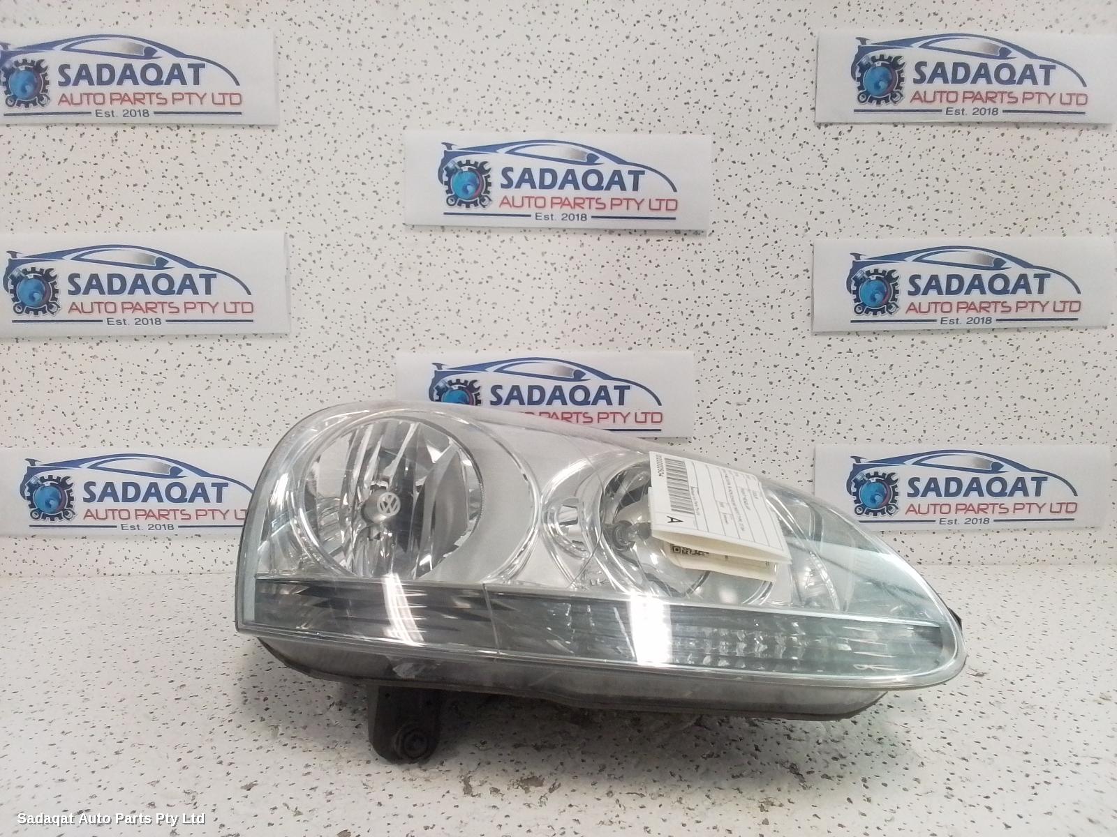 Volkswagen Golf Right Headlamp