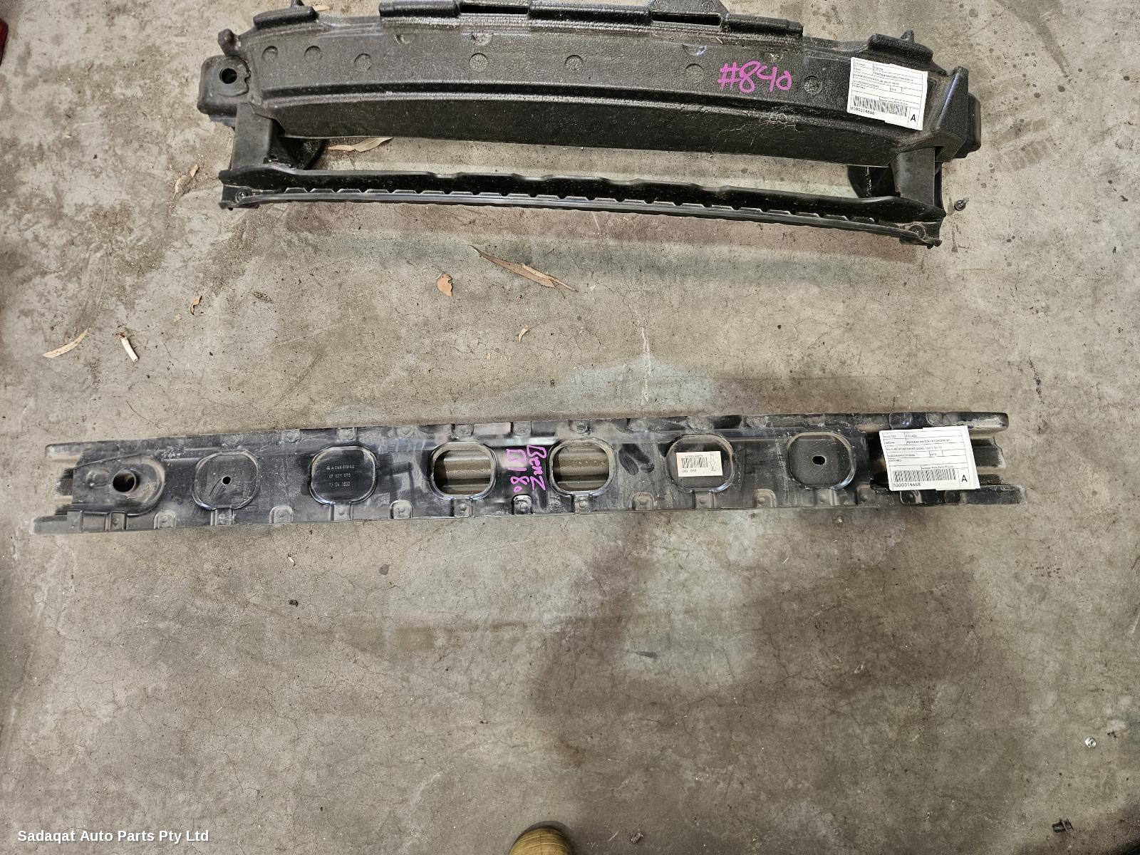 Mercedes B Class R/bar Bracket/reinfo