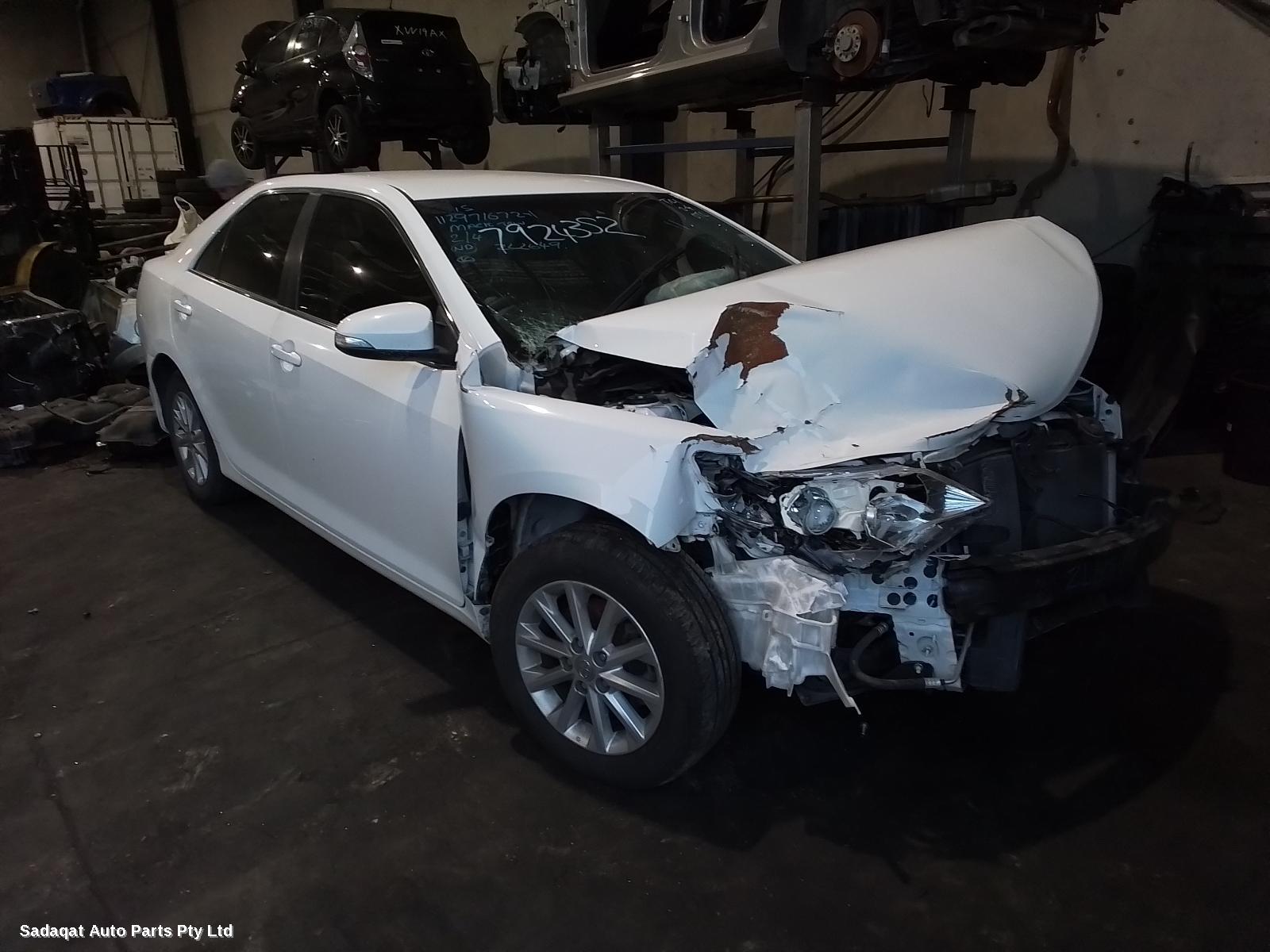 Toyota Camry R/bar Bracket/reinfo