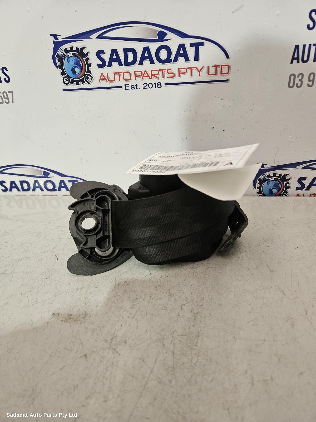 Volkswagen Polo Seatbelt/stalk