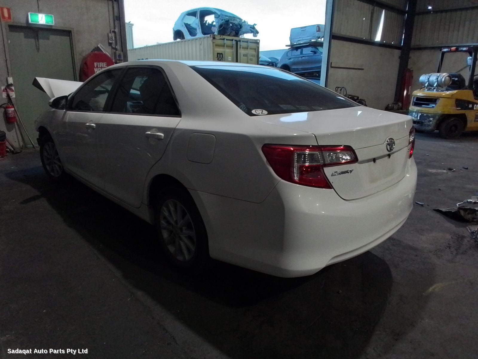 Toyota Camry R/bar Bracket/reinfo