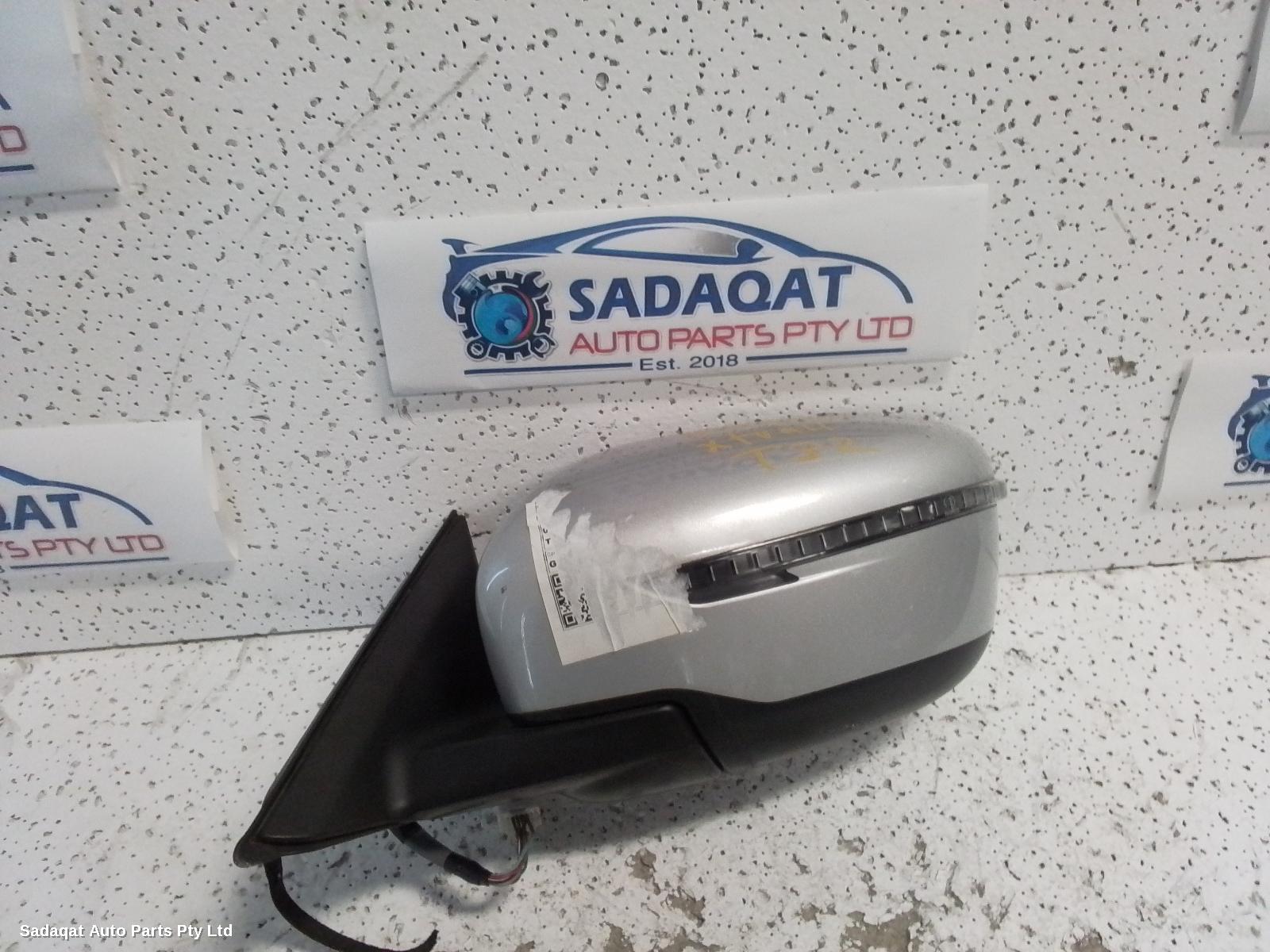 Nissan Xtrail Left Door Mirror