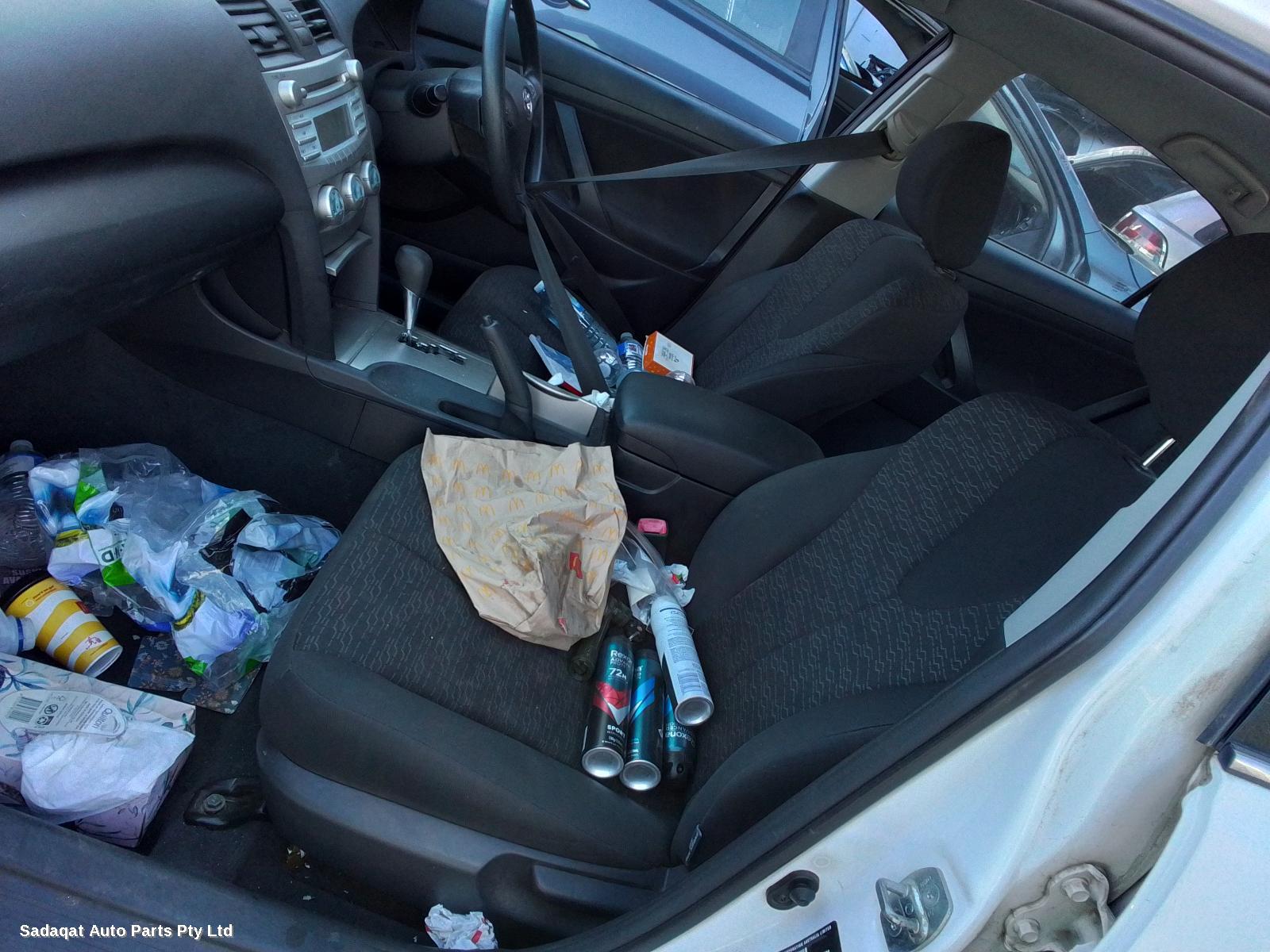 Toyota Camry Rear Garnish