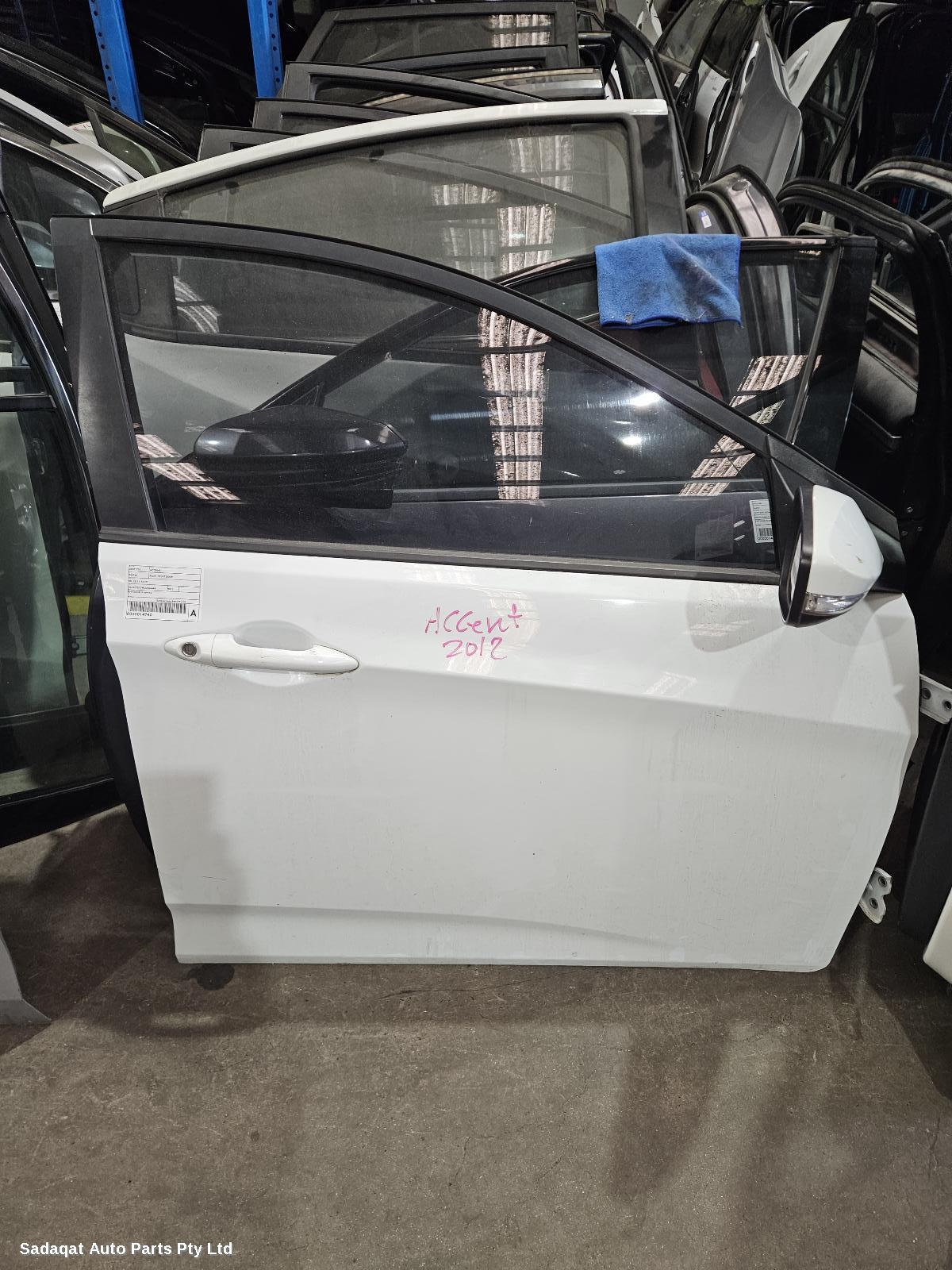 Hyundai Accent Right Front Door