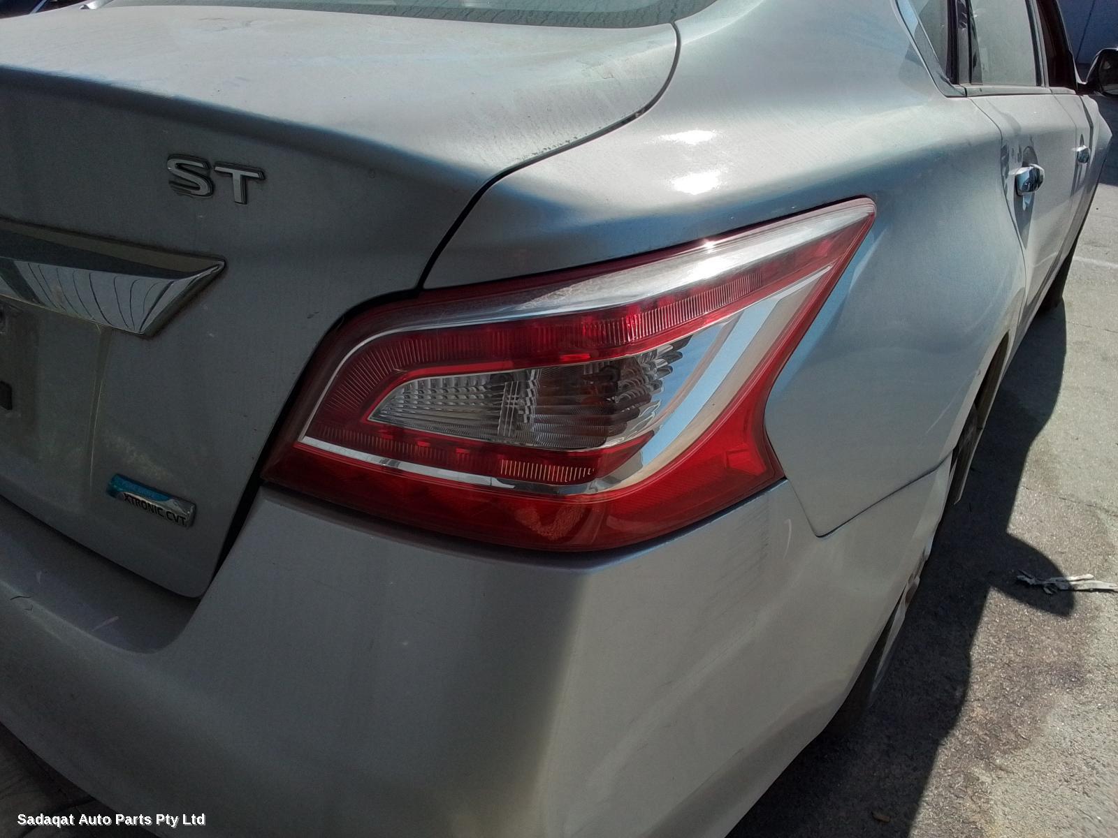 Nissan Altima Bootlid/tailgate