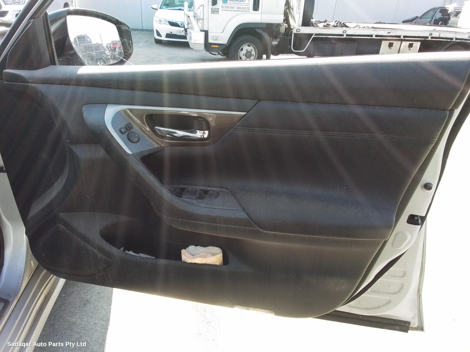 Nissan Altima Bootlid/tailgate