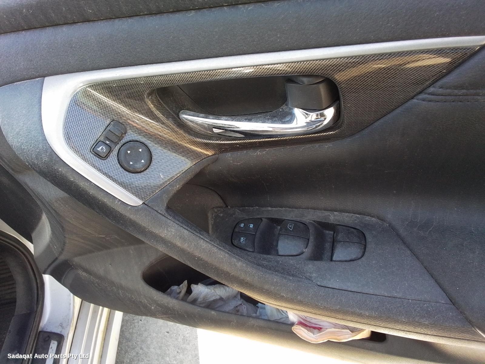 Nissan Altima Bootlid/tailgate