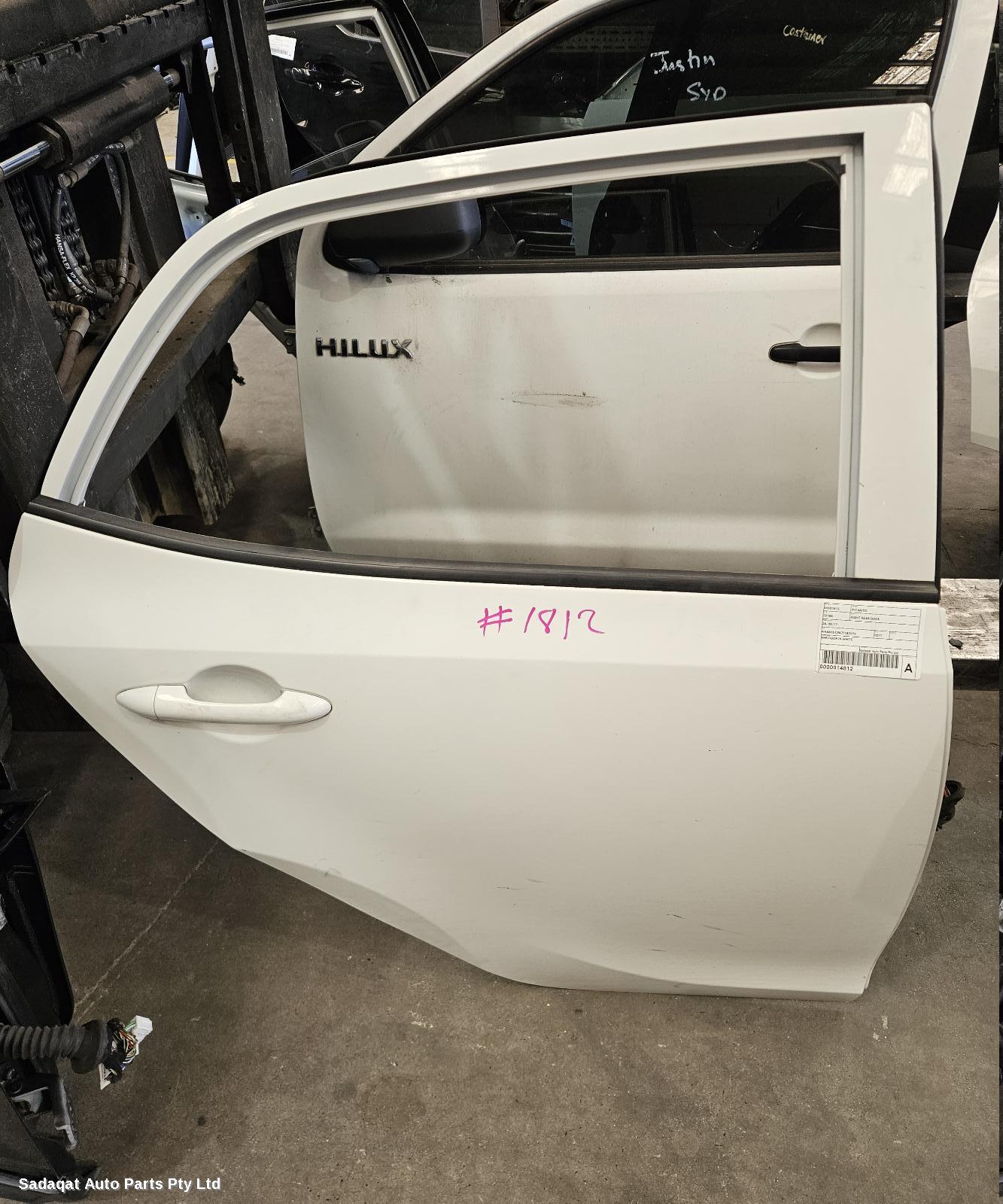 Kia Picanto Right_rear_door_sliding