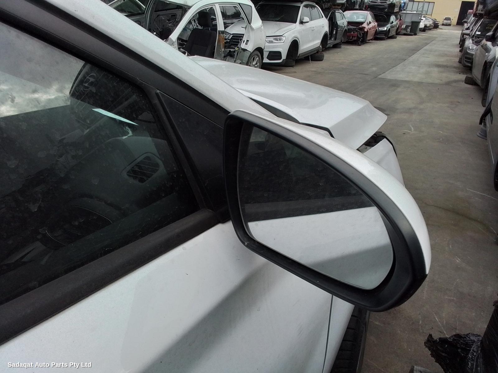 Hyundai I30 Right Door Mirror