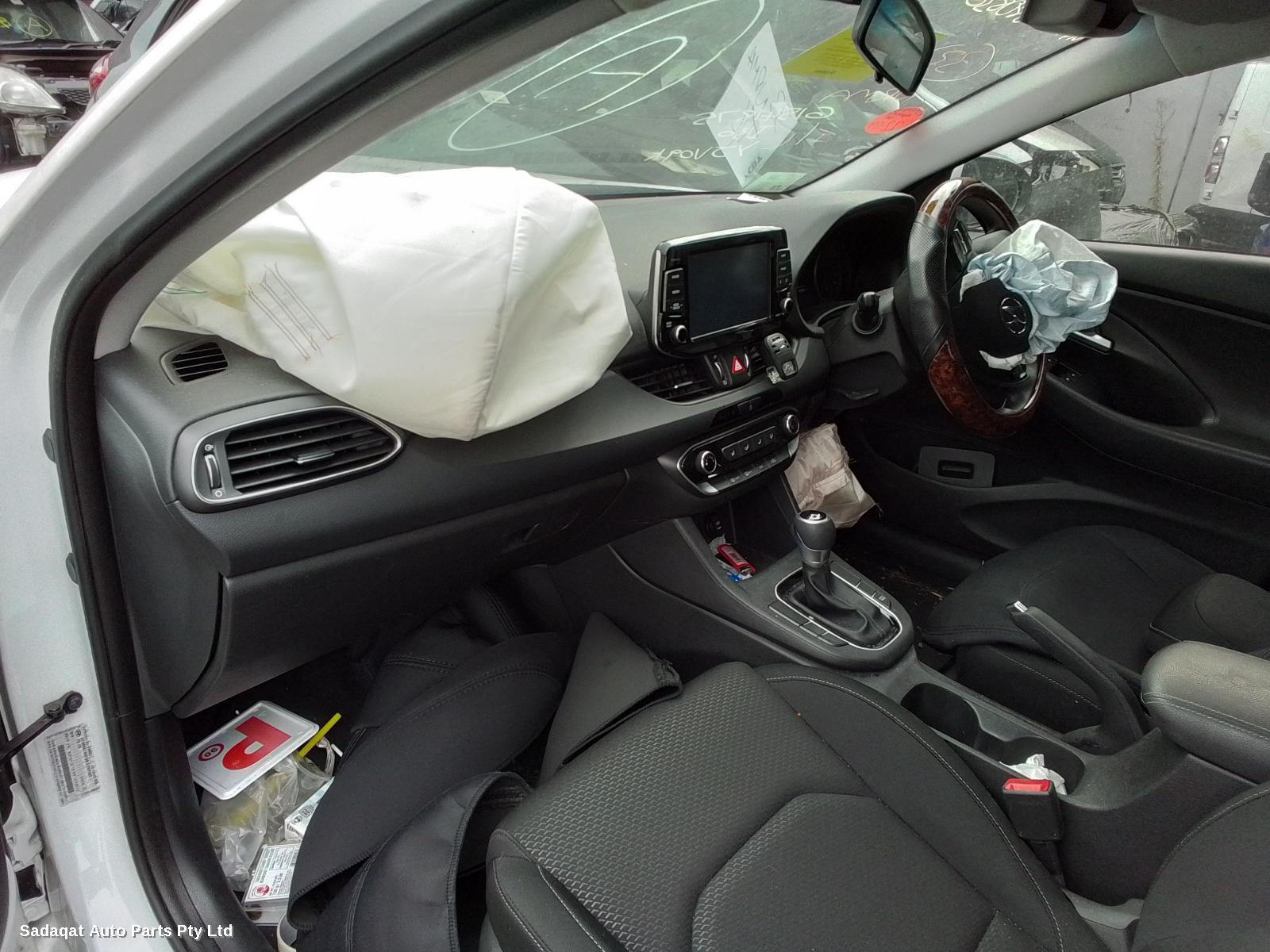 Hyundai I30 Right Door Mirror