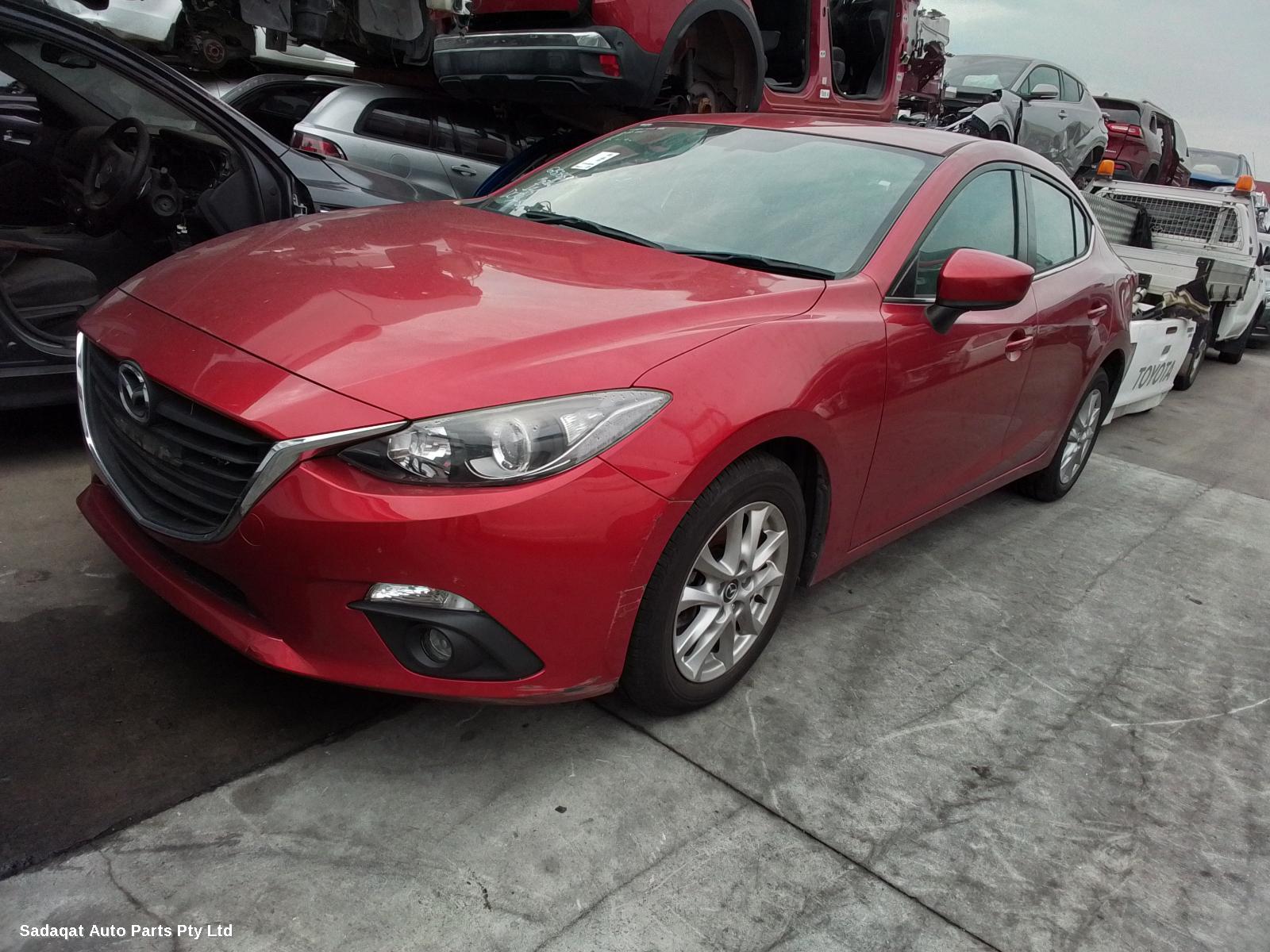 Mazda 3 Bonnet Hinge/strut