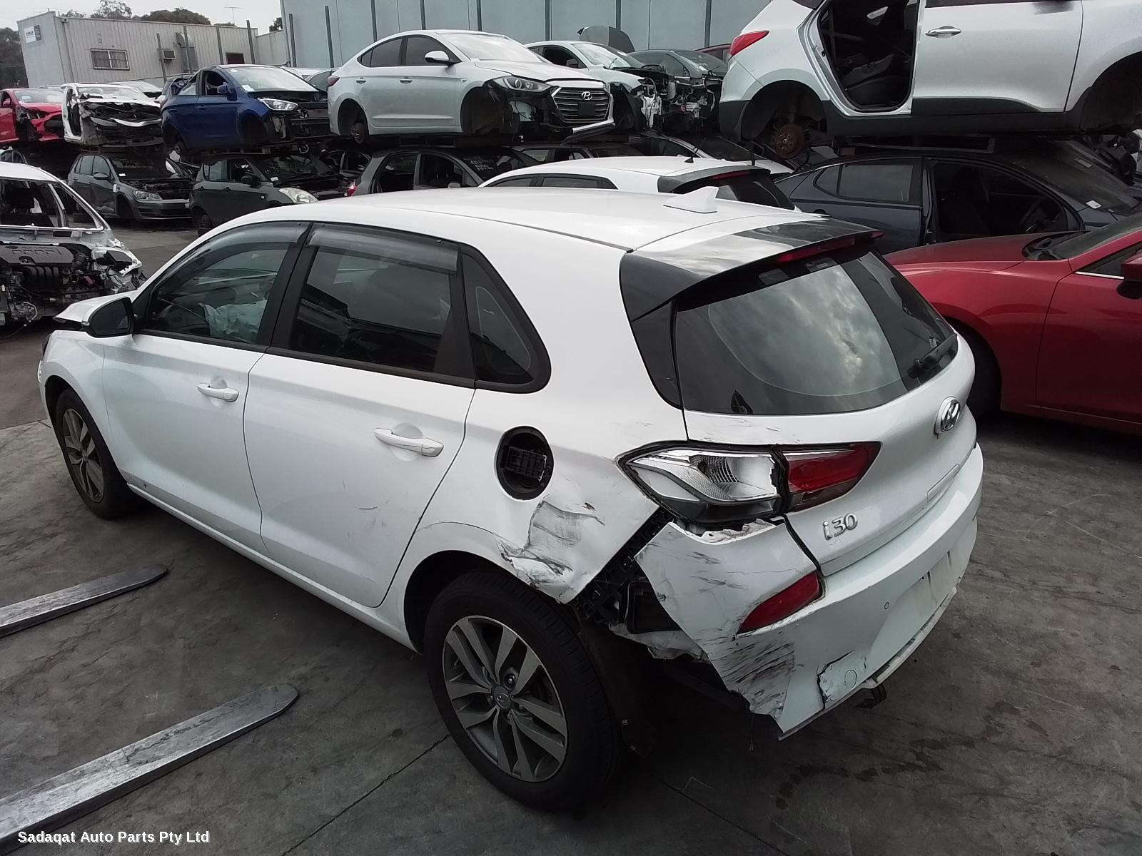 Hyundai I30 Left Door Mirror
