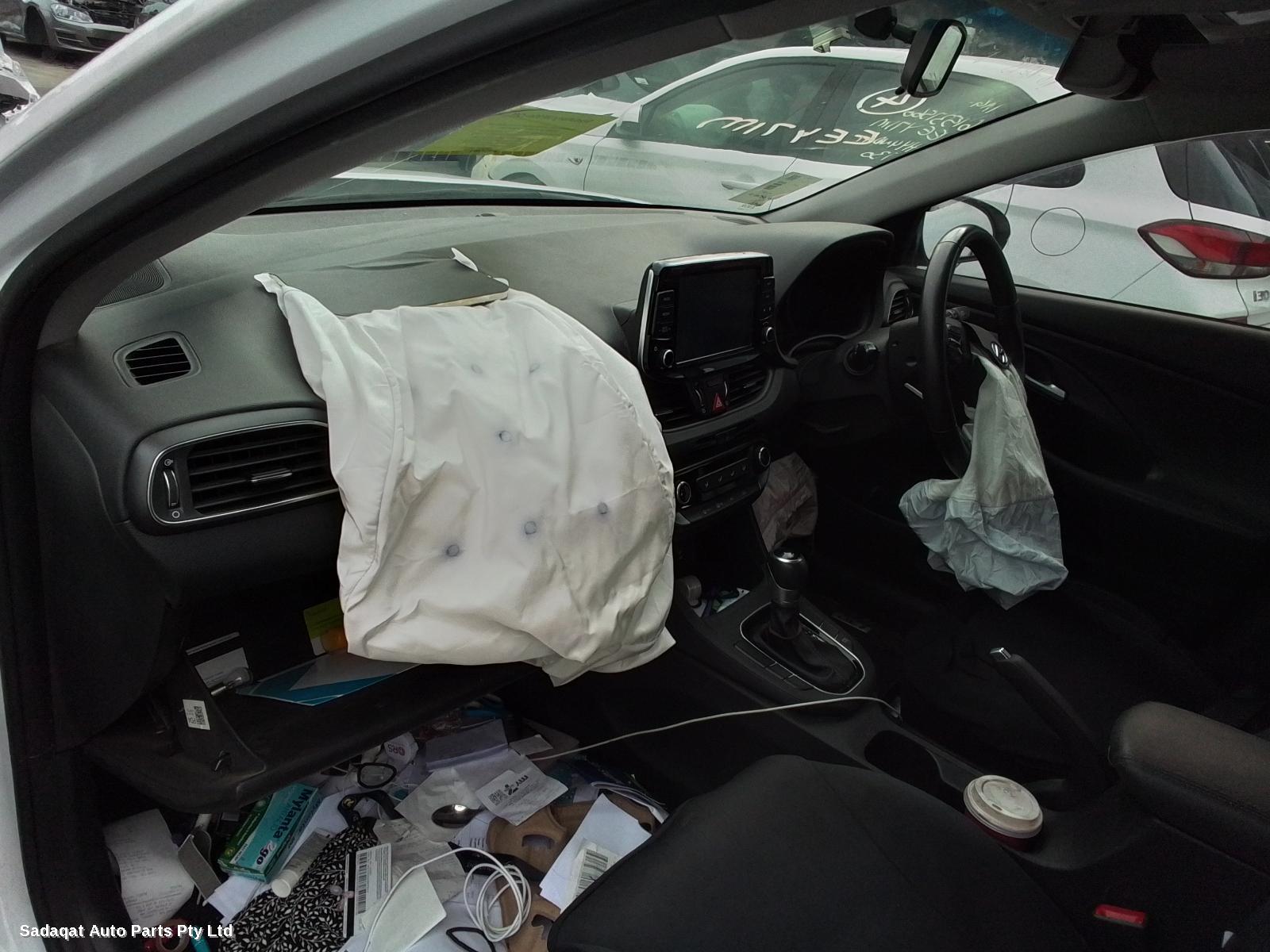 Hyundai I30 Left Door Mirror