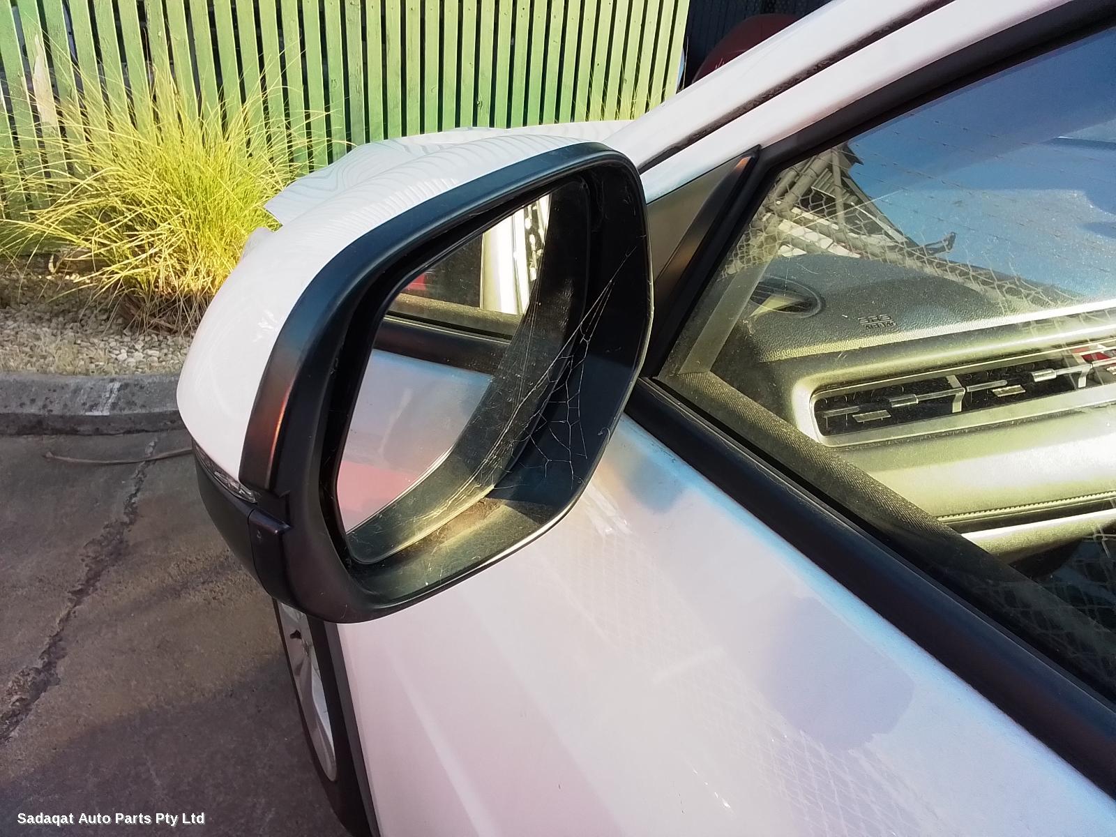 Honda Hrv Left Taillight