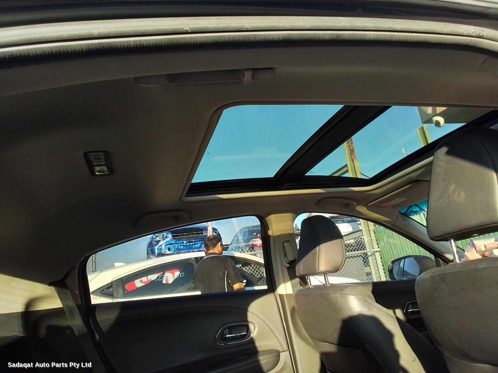 Honda Hrv Washer Bottle